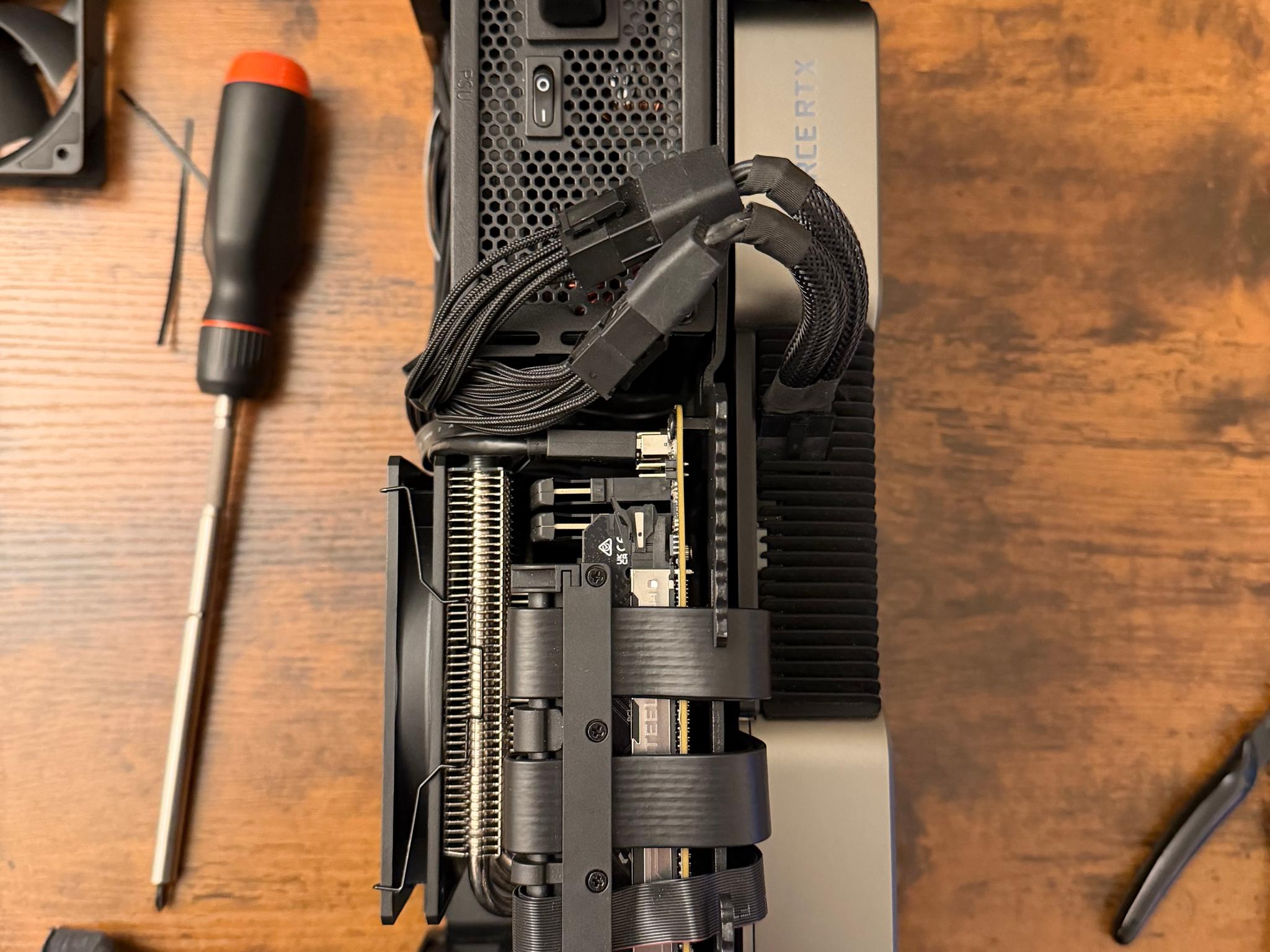 SFF Fractal Terra build - AMD Ryzen 5 7600 + RTX 3080 + 32GB DDR5 + 1TB M.2
