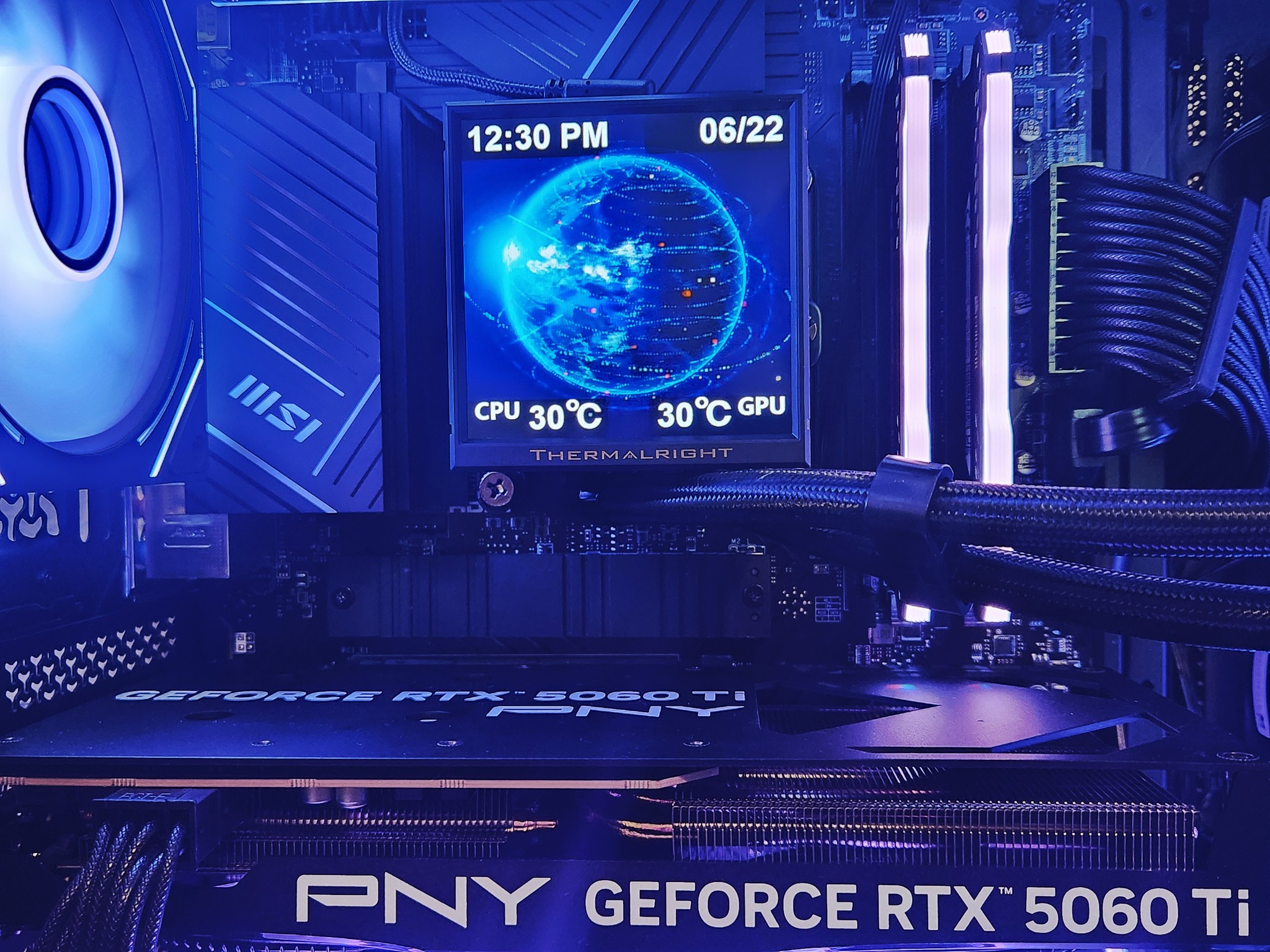 RTX 5060 Ti 16GB | I5 13600KF | 32GB RAM | 4TB NVMe/SSD + HDD | WiFi + BT | WINDOWS 11 Pro