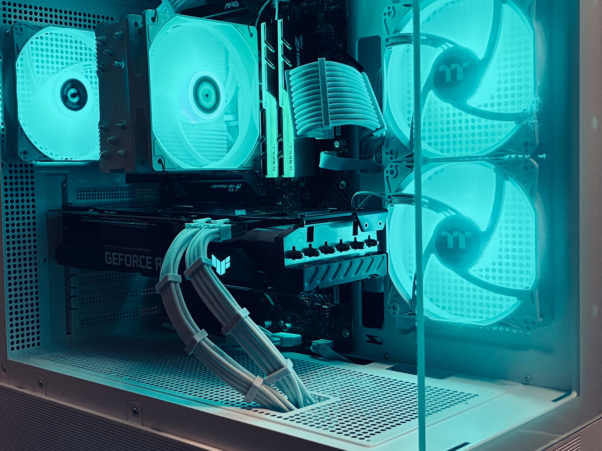 Pro Gaming PC |RTX 3080 12GB // Ryzen 3700x // 32GB DDR4|