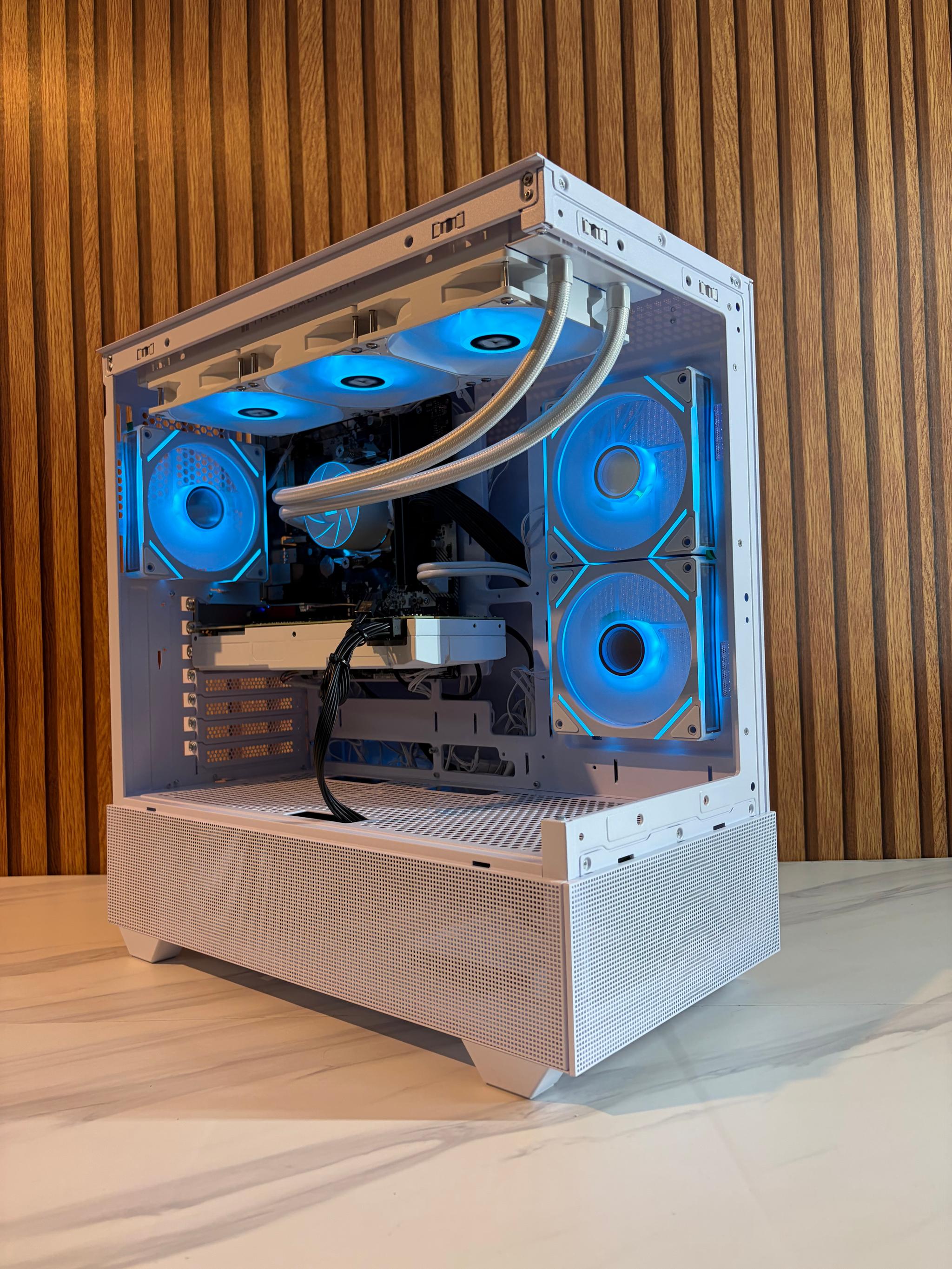 RTX 2080 SUPER | RYZEN 5 3600 | 500GB SSD | 16GB DDR4 | 550W | 360MM AIO