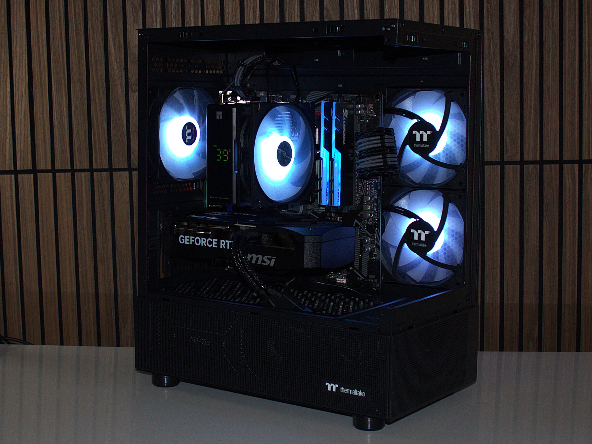 RTX 5070 1440P Gaming PC | 1TB NVME | 32GB RAM | Compact | Digital display | Windows 11 |