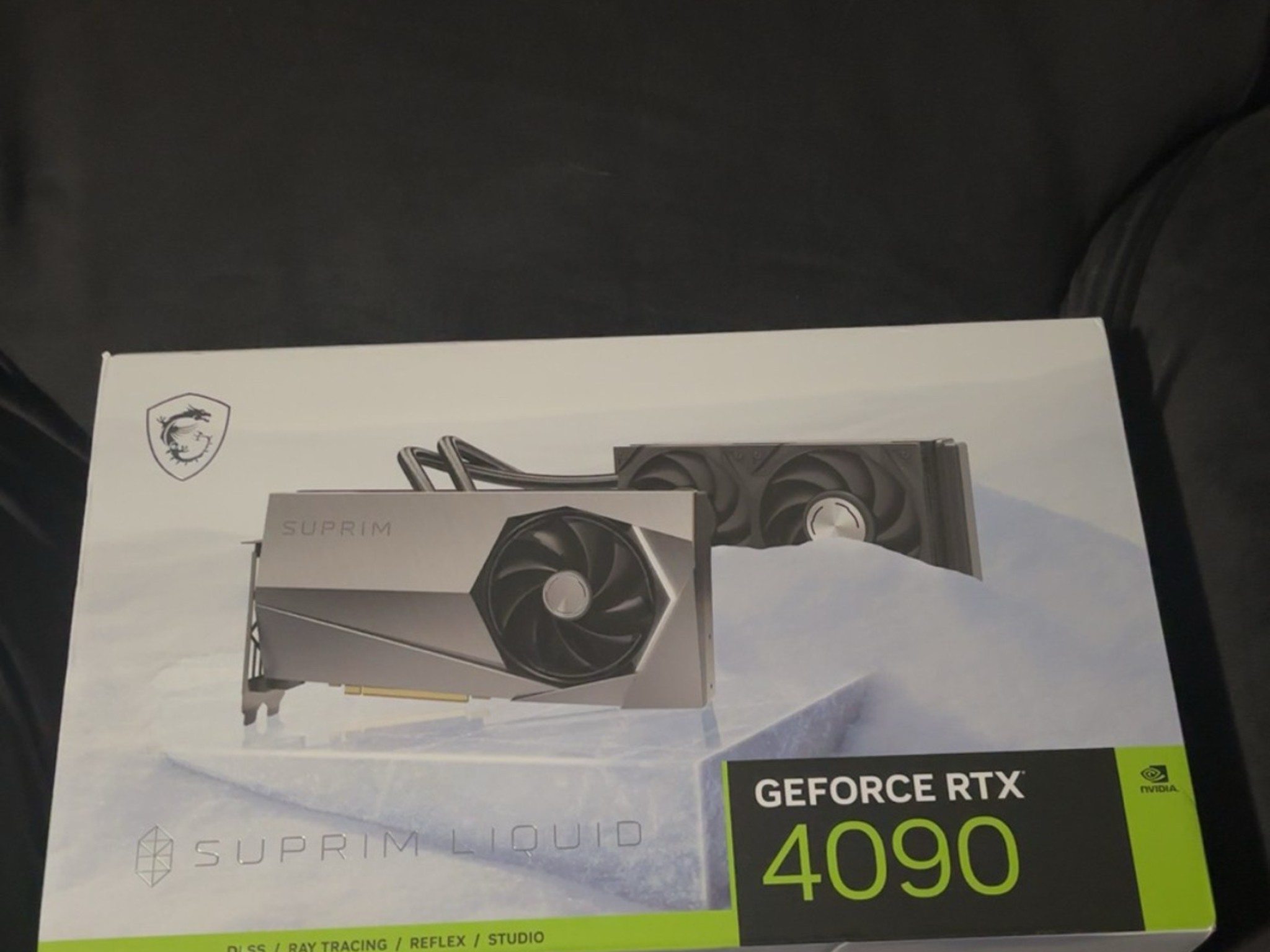 MSI Suprim GeForce RTX 4090 24GB GDDR6X PCI Express 4.0 Video Card RTX 4090 SUPRIM LIQUID 24G
