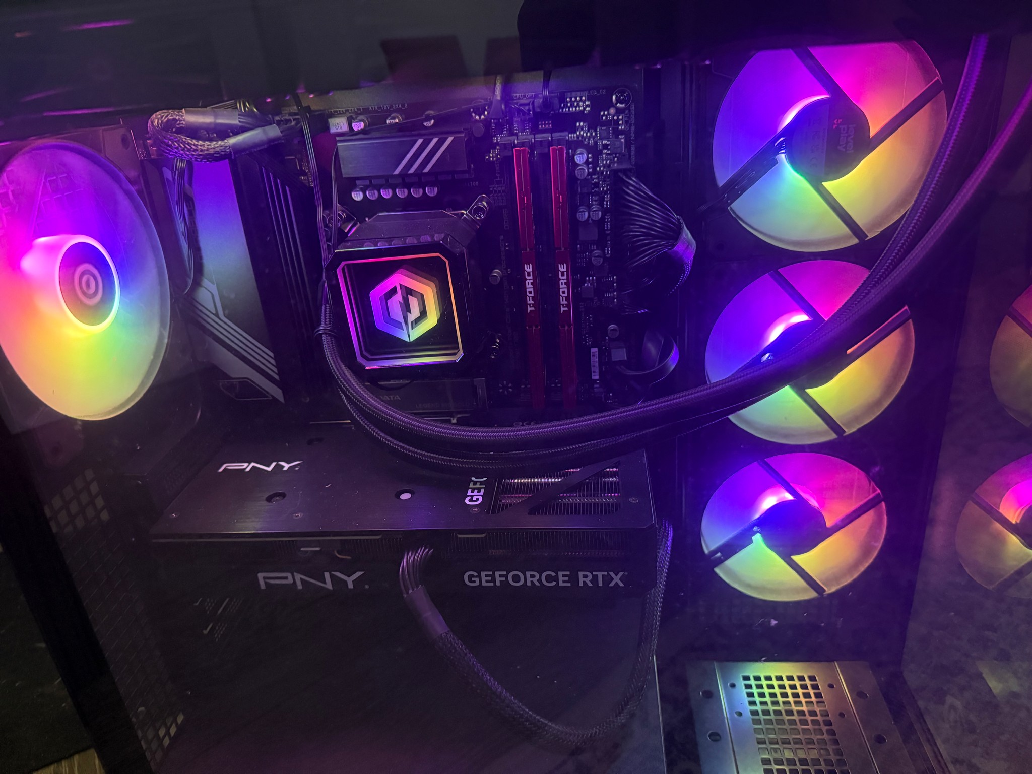 CyberPowerPC i9-14900KF | RTX 4070 Super | 32GB DDR5 | 2TB SSD