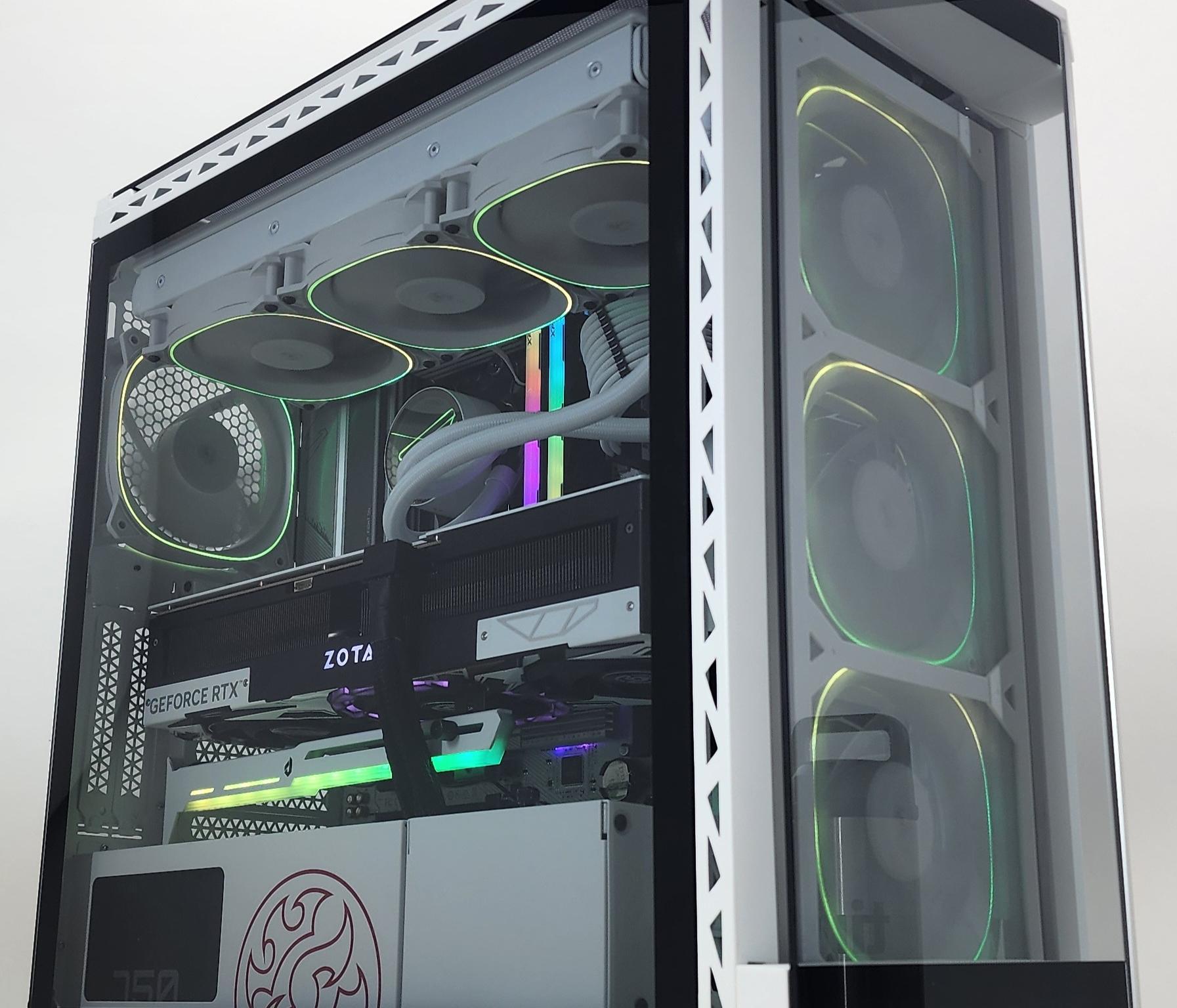Gaming PC Ryzen 7 7800X3D 32GB RAM 2TB SSD RTX 5070 Ti 16GB Windows 11 Computer