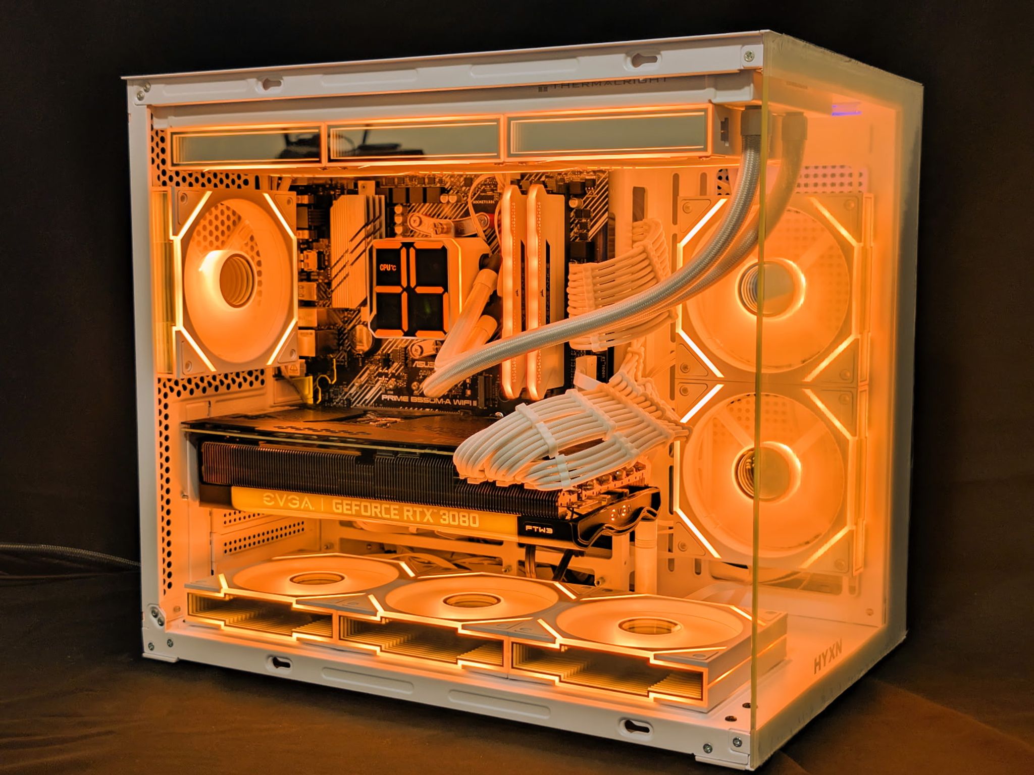 White Gaming PC | RTX 3080, R7 5800X, 32GB RAM, 1TB SSD