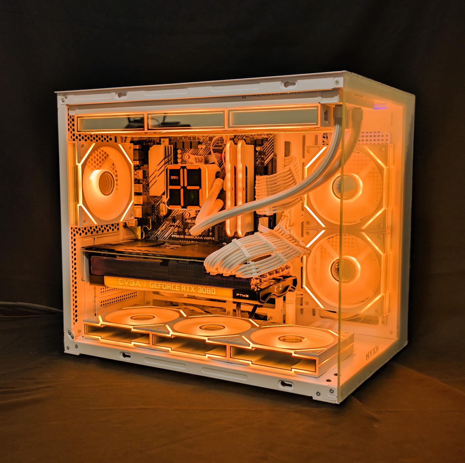 White Gaming PC | RTX 3080, R7 5800X, 32GB RAM, 1TB SSD