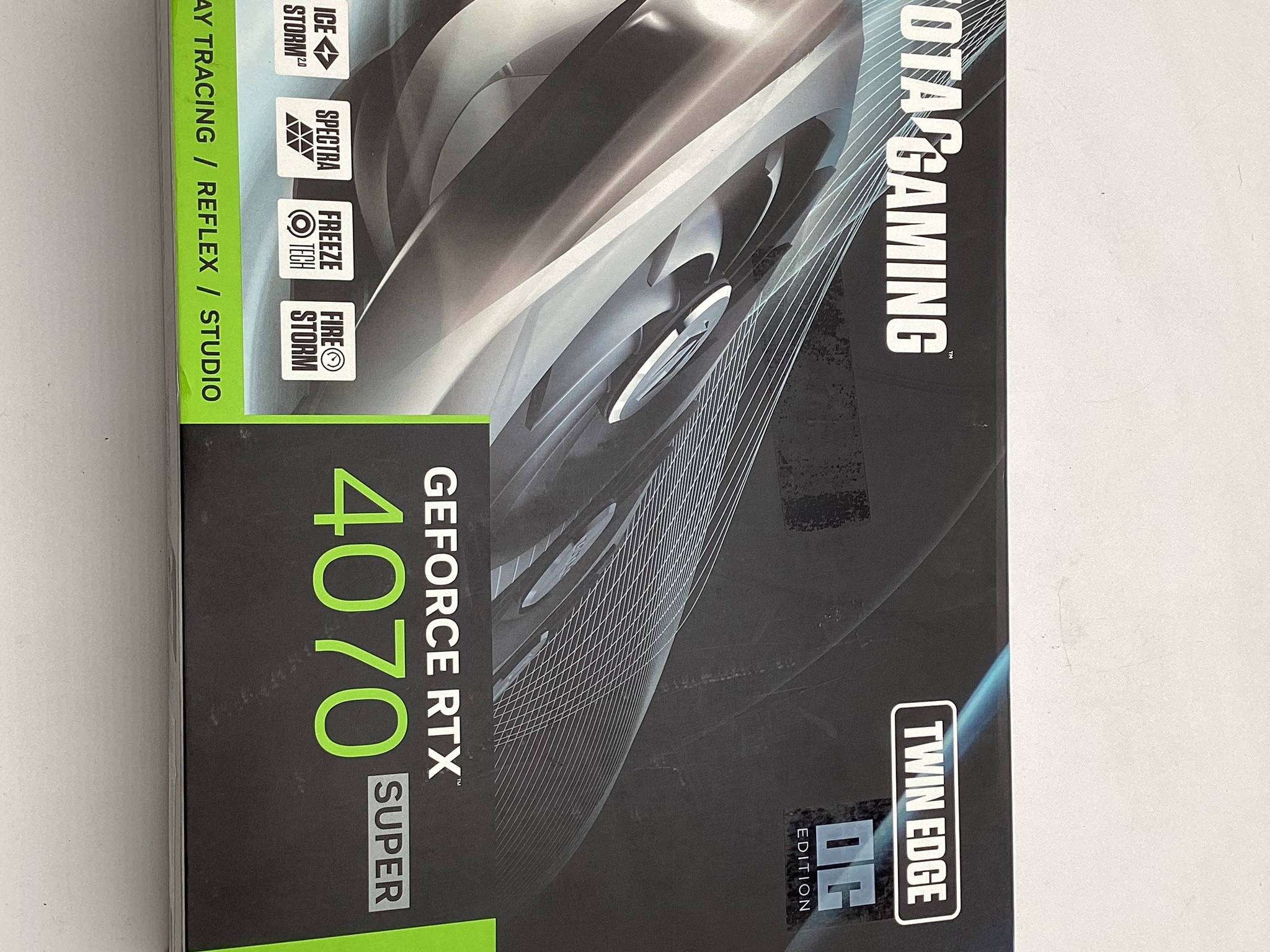 ZOTAC GAMING GeForce RTX 4070 SUPER