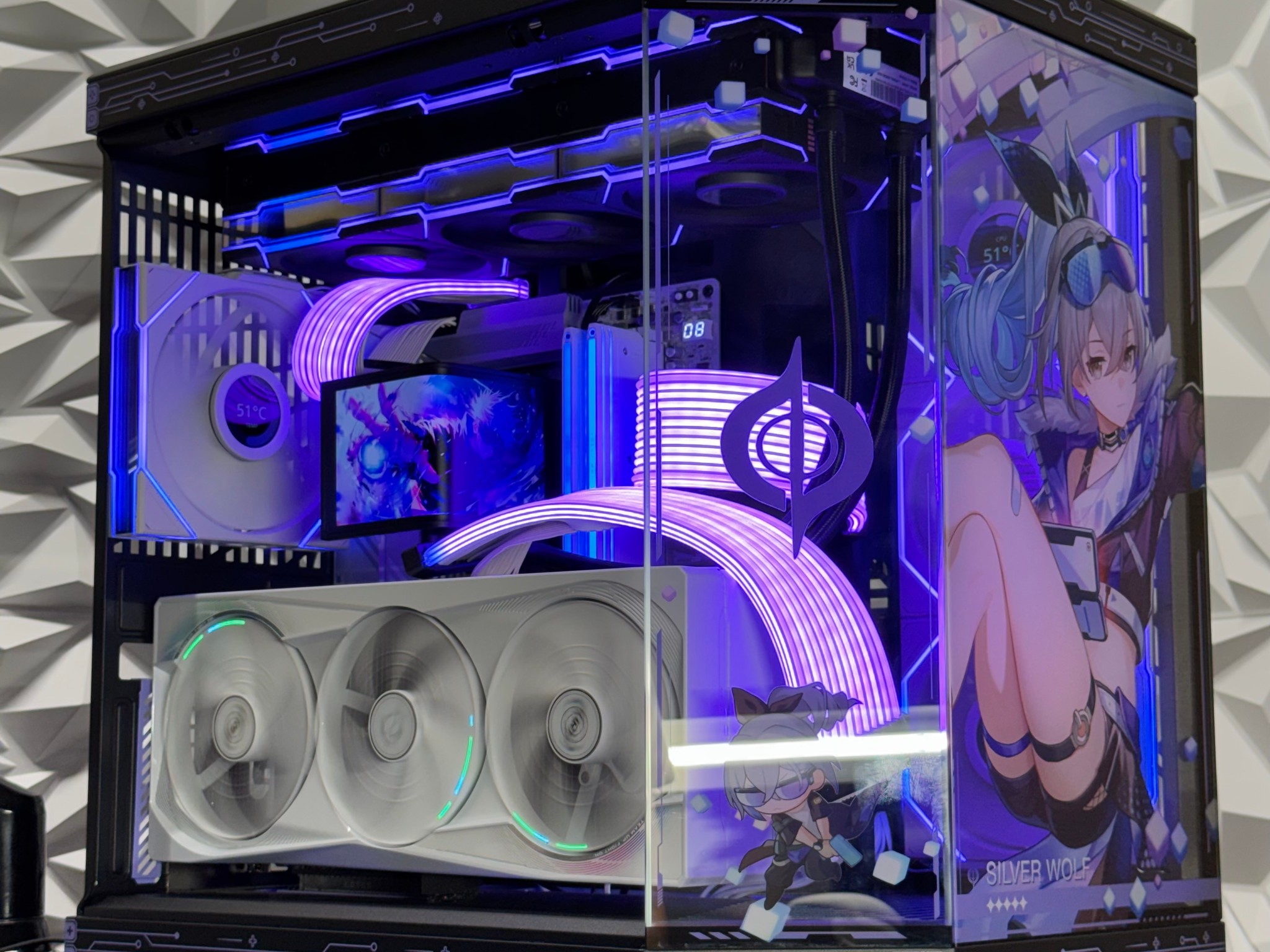 RTX 5080 Master Ice / Ryzen 7 9800X3D / 32GB 7000MTs Corsair Dominator / 1TB nvme storage