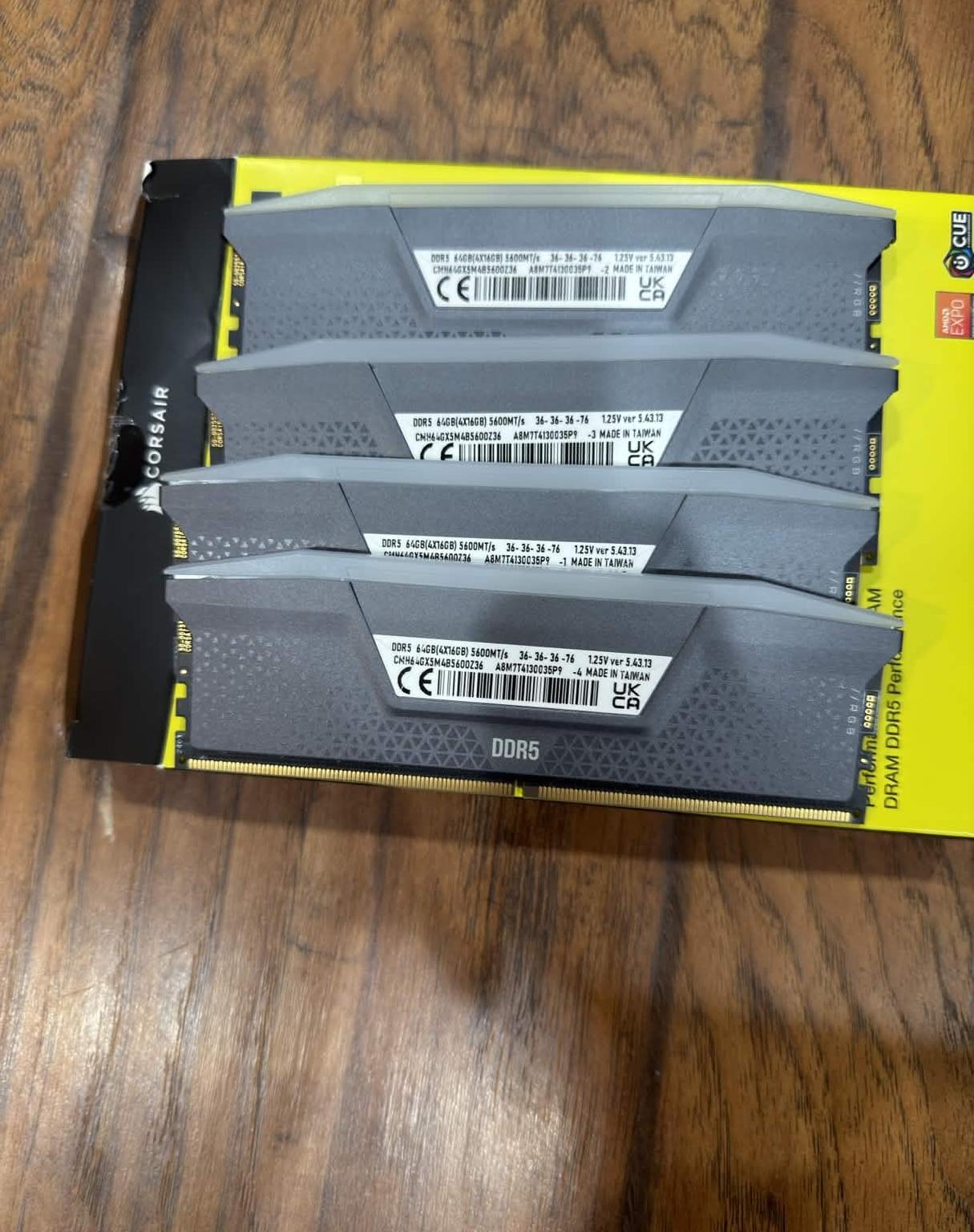 4x16gb Corsair Vengeance AMD Ram (CMH64GX5M4B5600Z36)