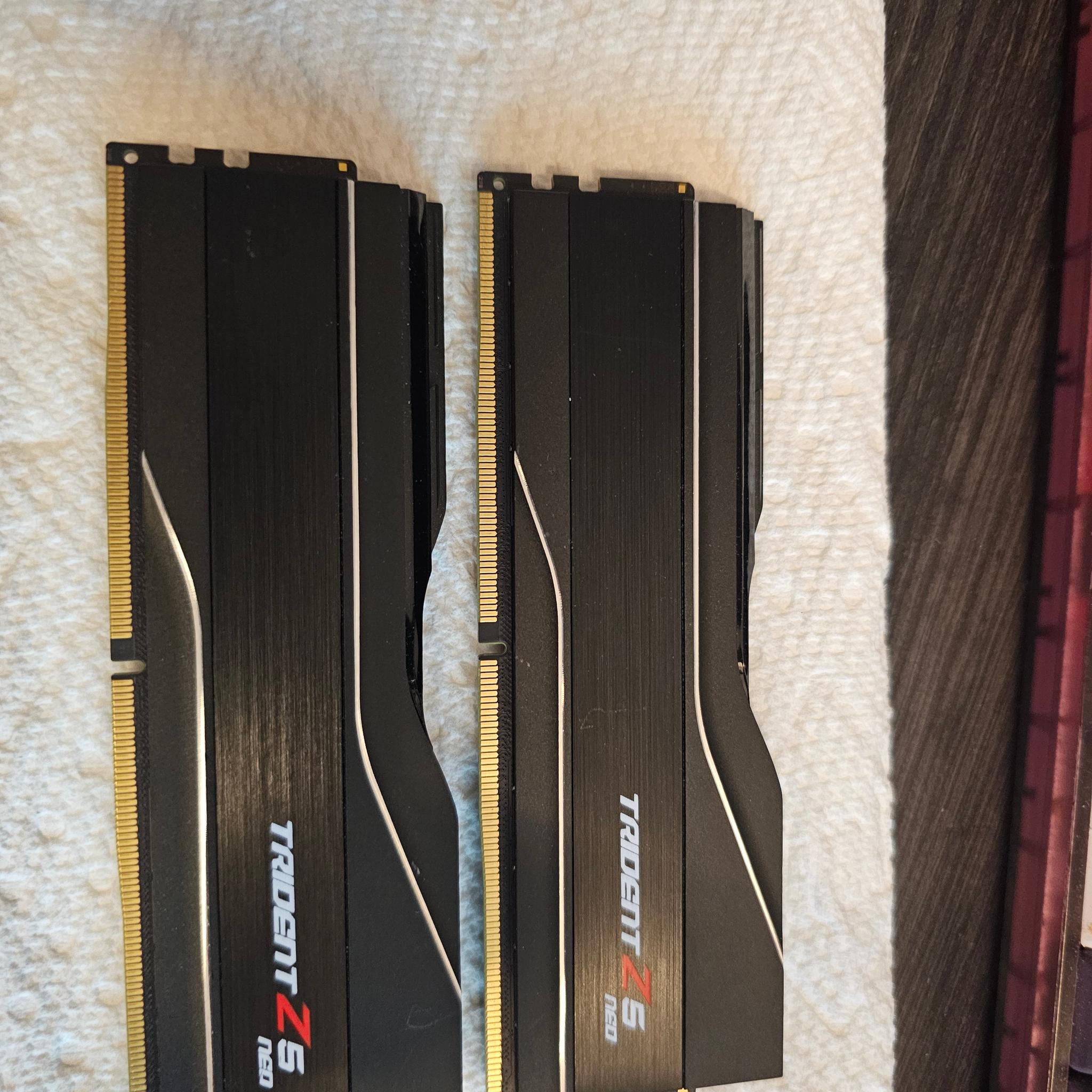 Gskill DDr5 6000mhz cl30 Hynix M die 64gb