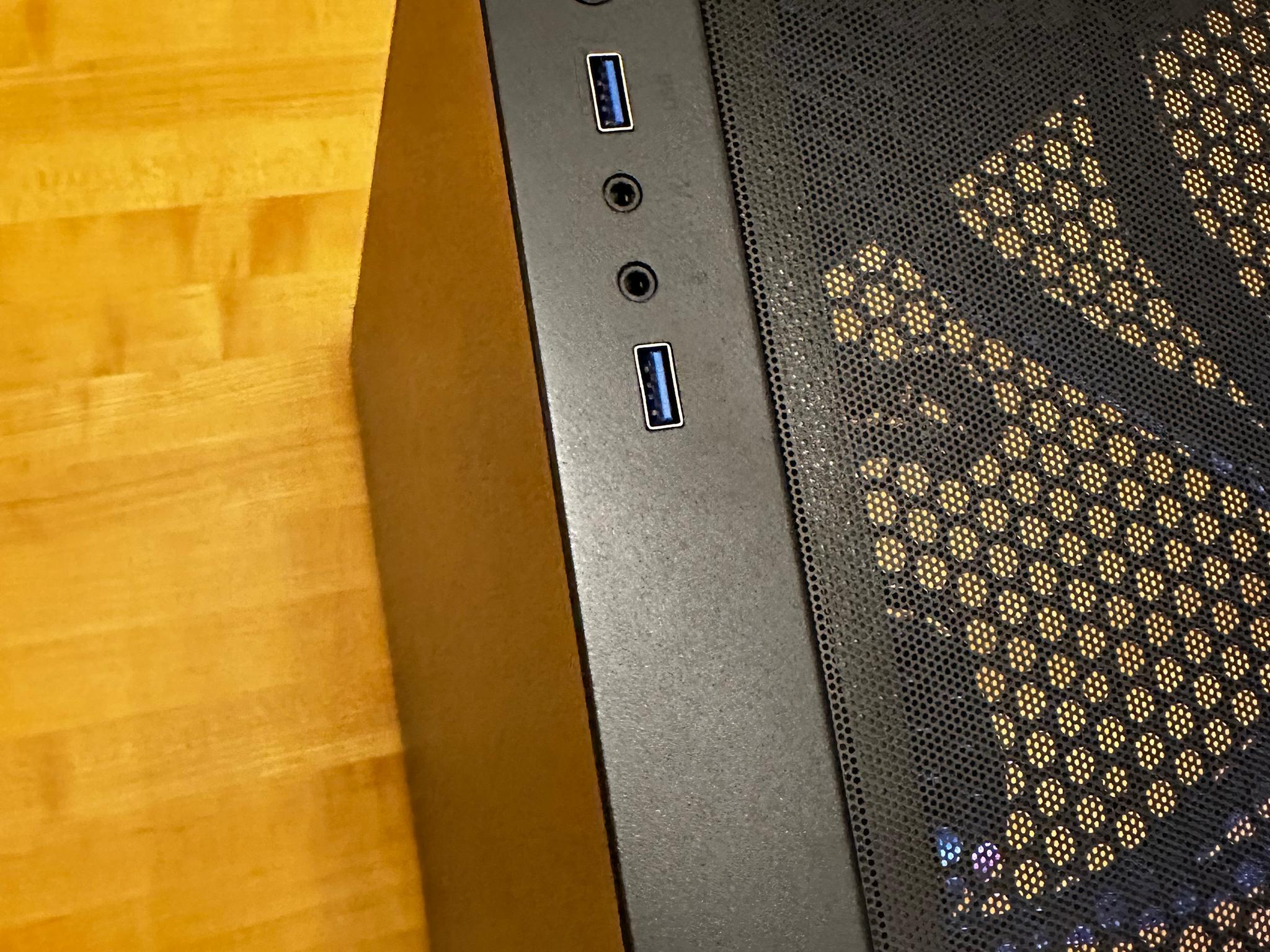 🦆 💰 | RTX 2080 Super, Ryzen 3600 Liquid Cooled Wi-Fi Equipped Gaming PC, Christmas Special!