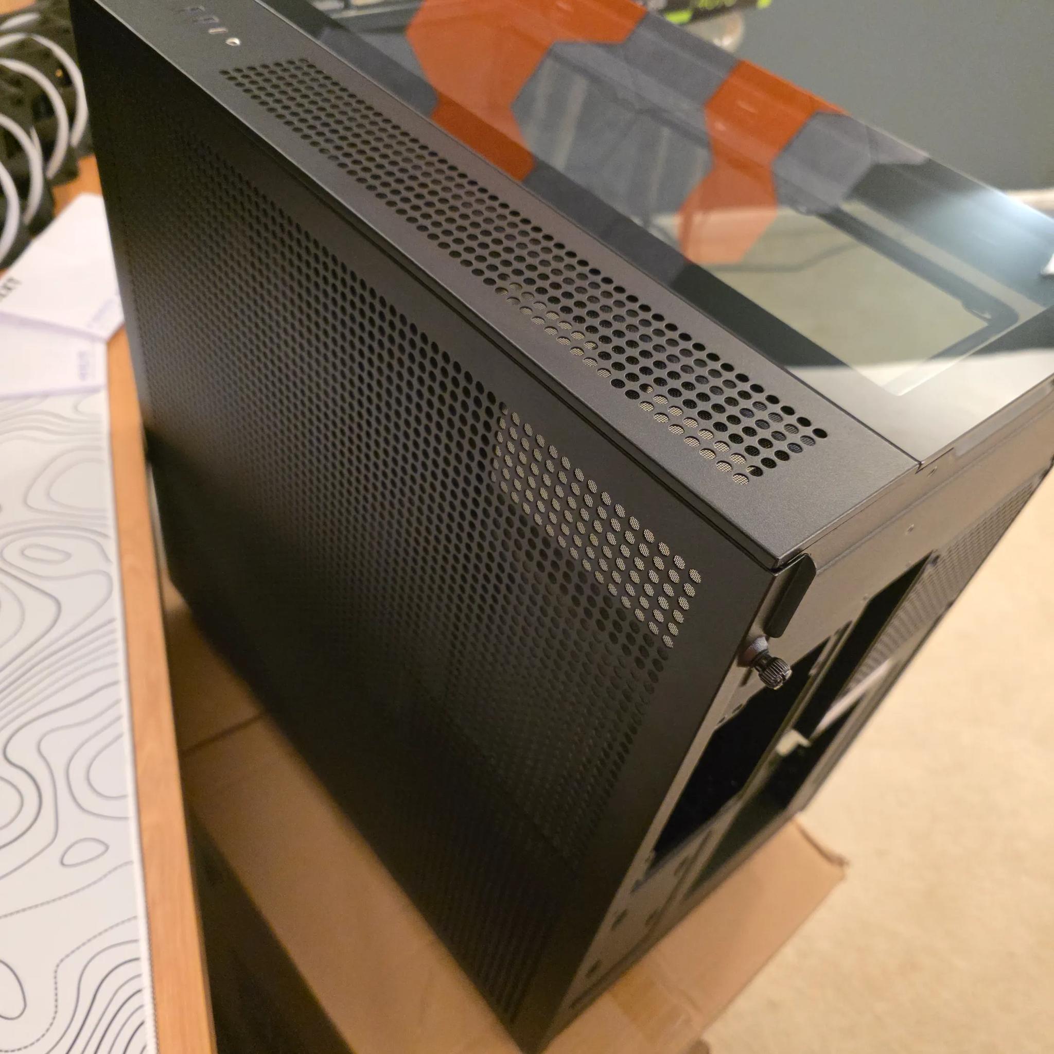NZXT H9 Elite Tempered Glass ATX Mid-Tower Computer Case - Black EXTRA FANS
