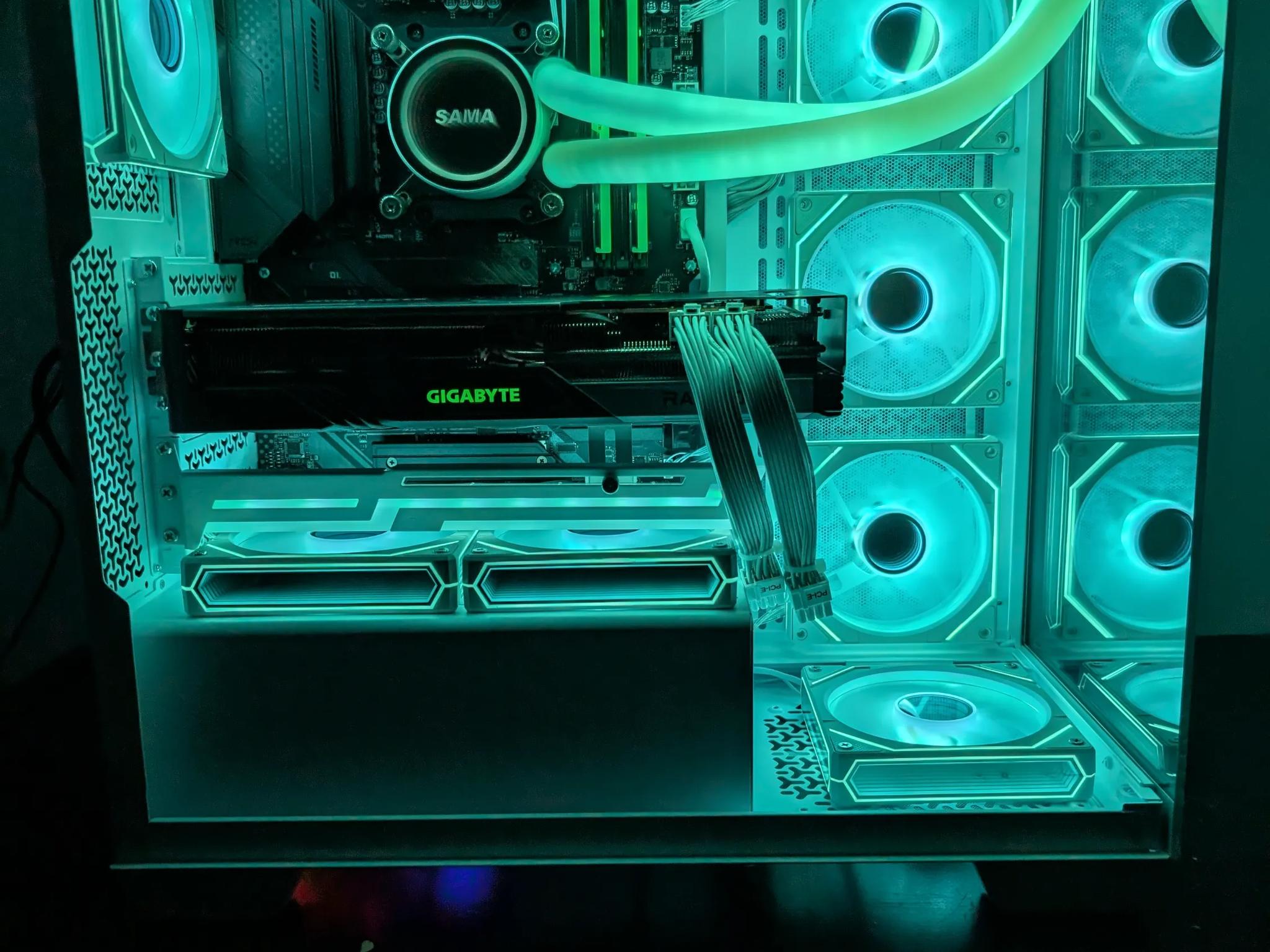 Ultimate Gamer PC - Ryzen 7 5800x3d | RX 7900 GRE | 32 GB DDR 4 4000 RGB | 1 TB NVME