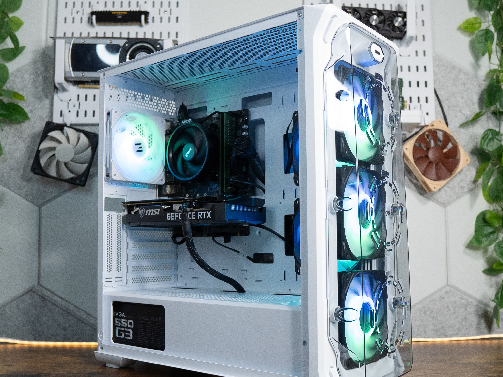 🟣⚪ | MSI RTX 3060 12GB | RYZEN 5 3500X | 32GB DDR4 RAM | 1.5TB | VaporWave 1.0 |