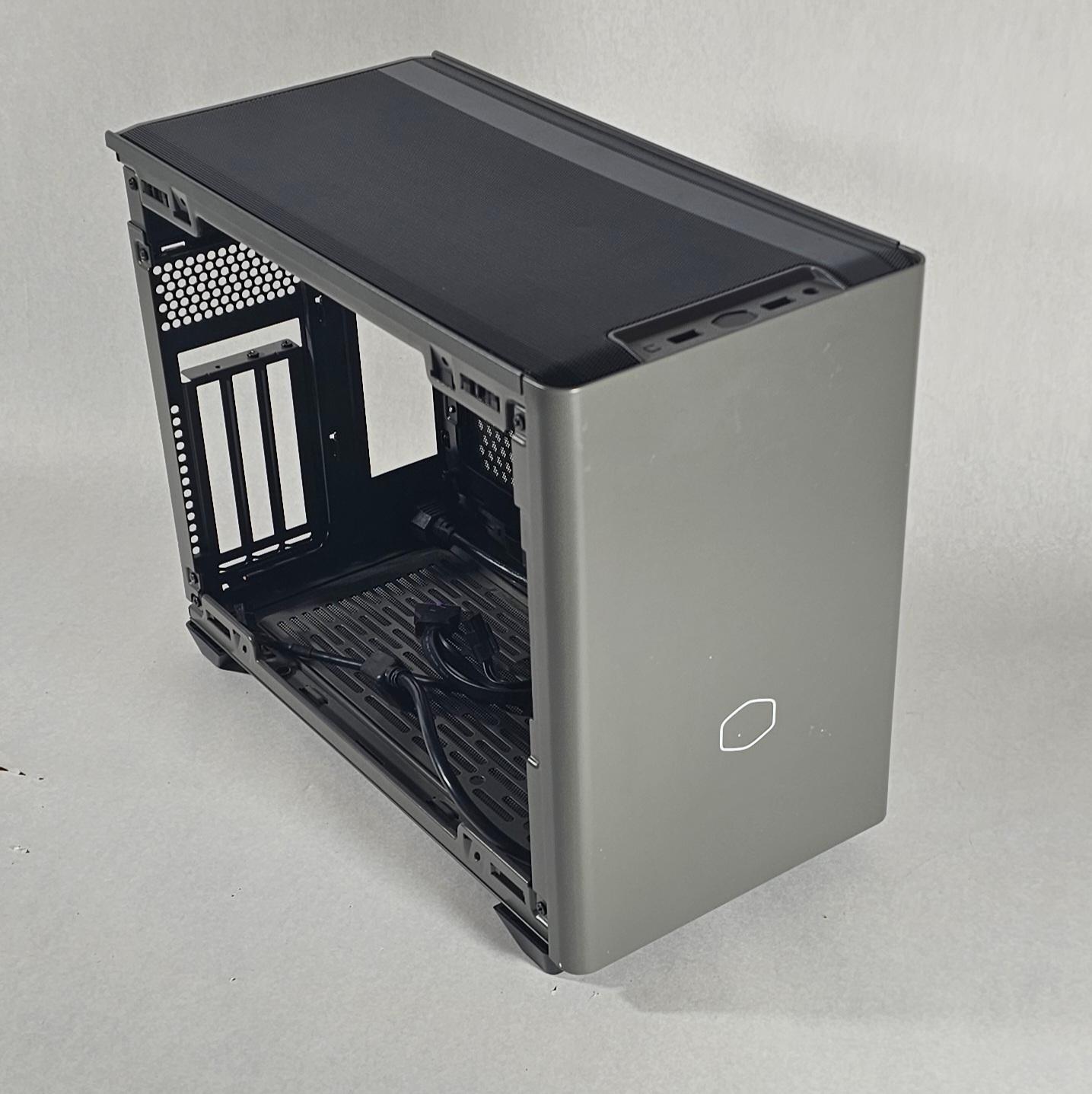 ITX Cooler Master PC Case