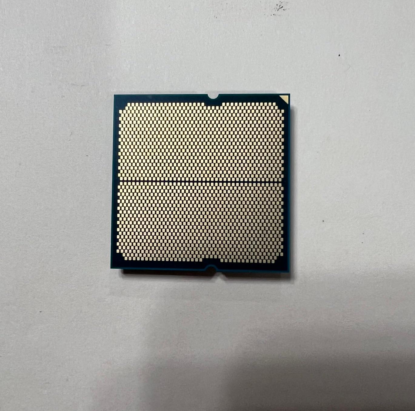 AMD Ryzen 9 9950X3D