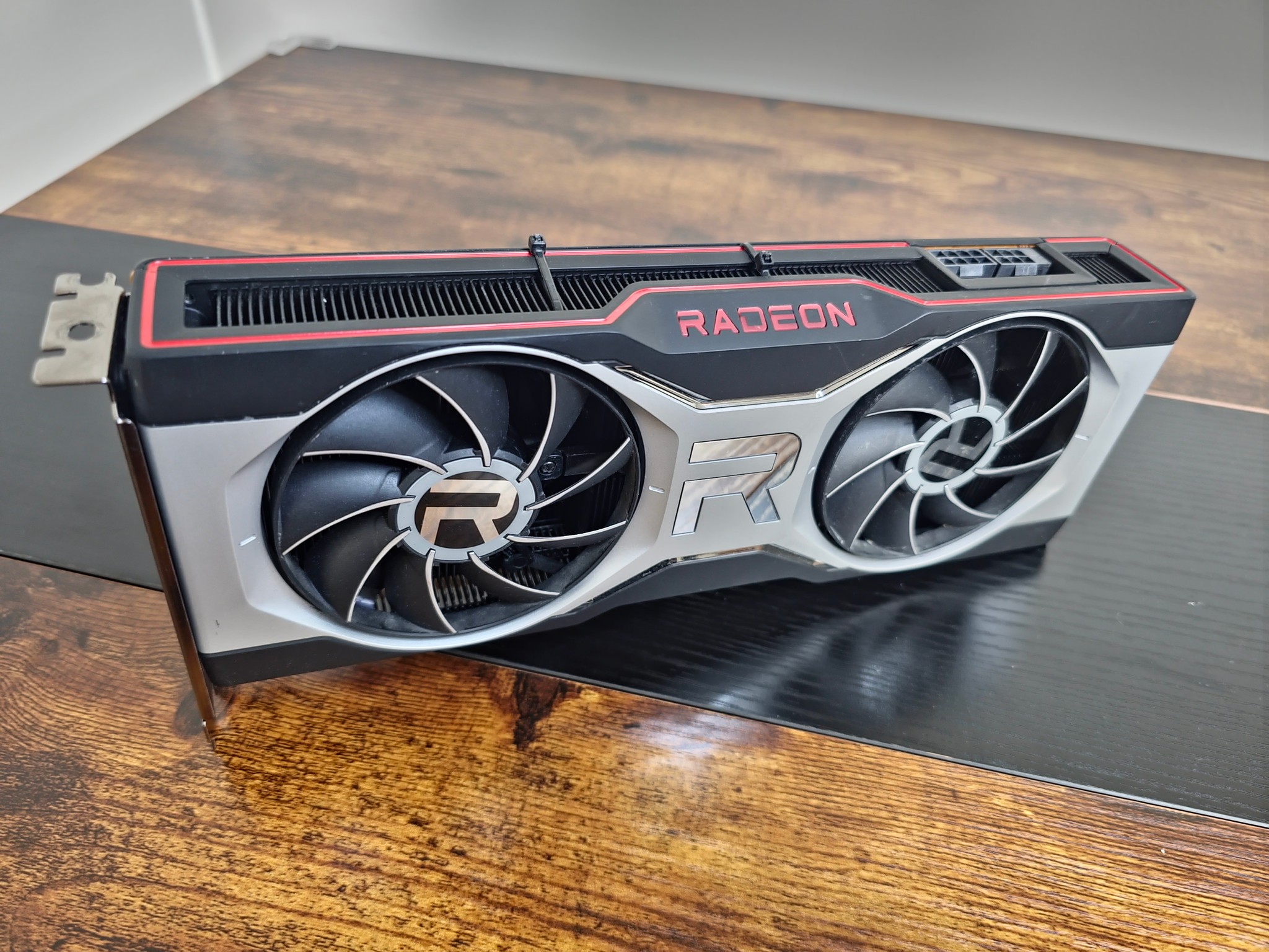 AMD RX 6700XT Reference