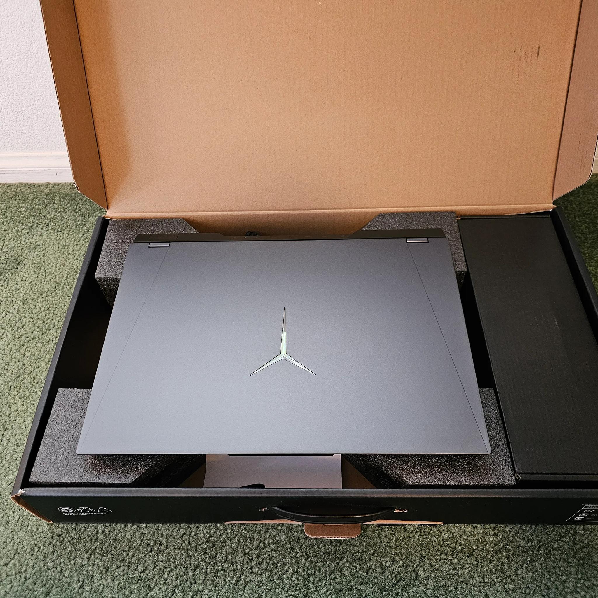 |NEW| LENOVO Legion 5 Pro 16ACH6H 165Hz AMD Ryzen 7 5800H 64GB DDR4 500GB 980 Pro M.2 RTX 3060