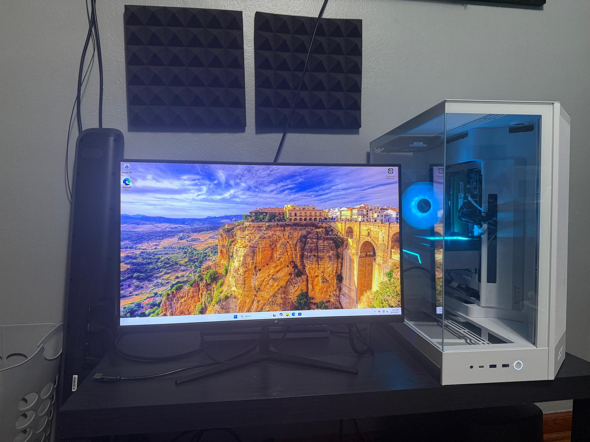 Custom Desktop PC NZXT H9 FLOW  – RTX 4070 Ti Super | i7‑14700F | 32 GB DDR5 | 1TB NVME