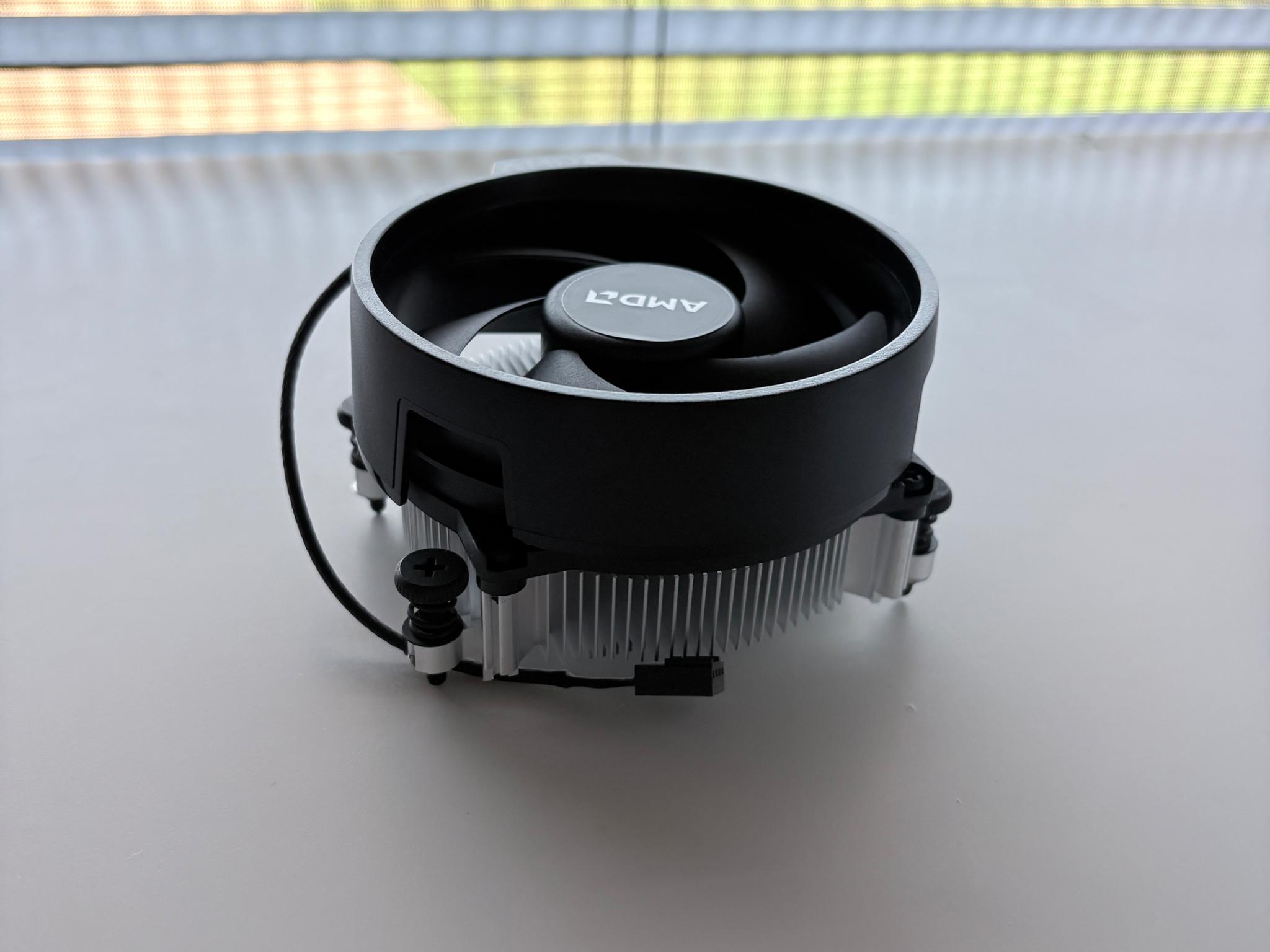 AMD Ryzen 5 2600X + Brand New Wraith Spire Cooler – 6C/12T Gaming CPU