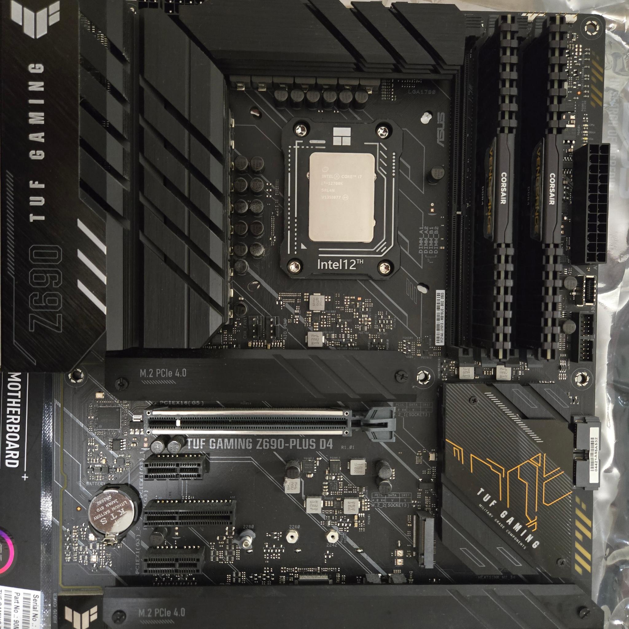 12700k with contact frame z690 d4 64gb ddr4 3200 mhz