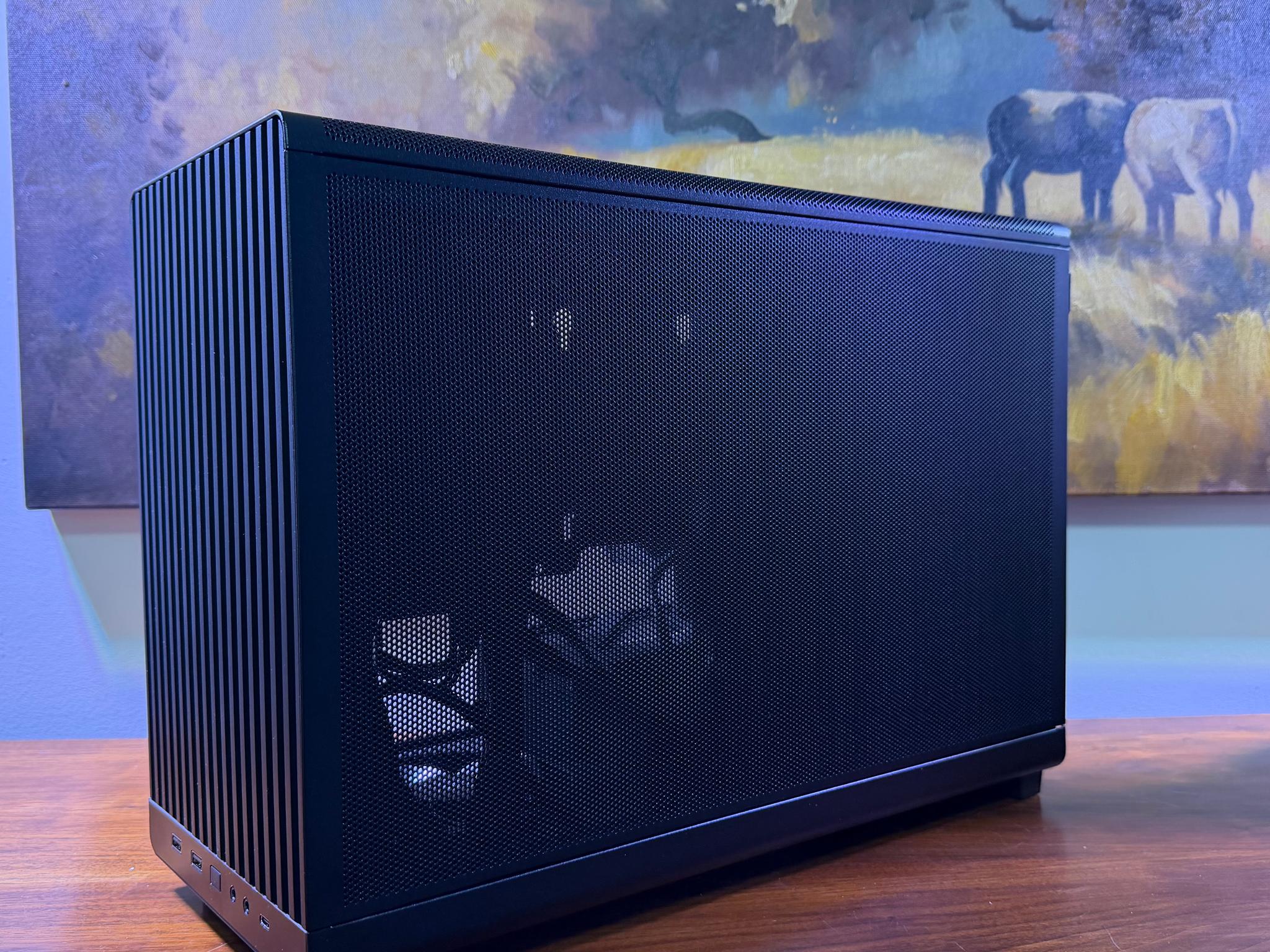 RTX 5070 Ti | Ryzen 7 7800X3D | 32GB DDR5-6000 | B650M | 2TB NVMe | 3DHP Air Cooler | 750W PSU