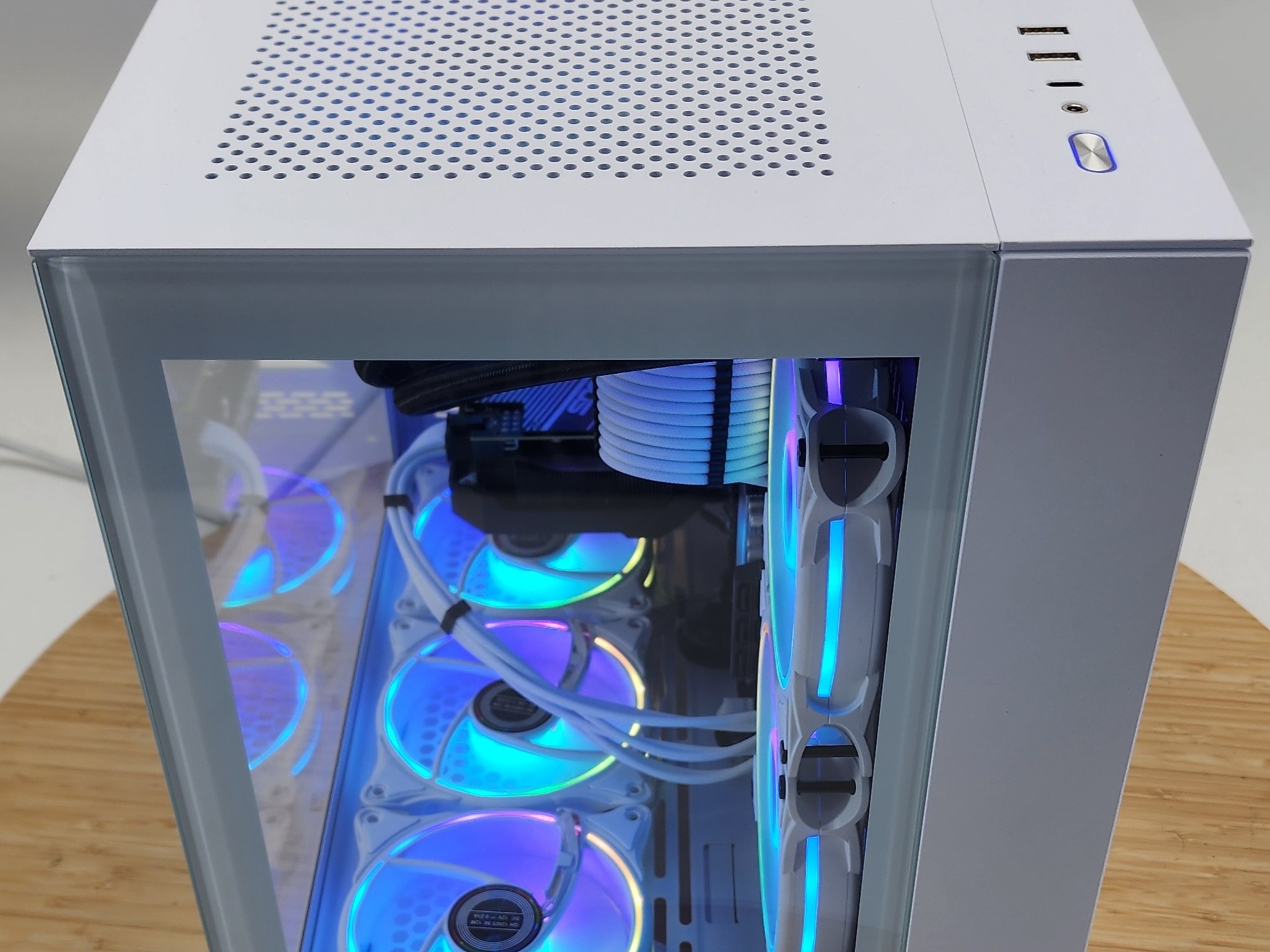 Gaming PC Ryzen 7 3700X 32GB RAM 1TB SSD RTX 3060 12GB Windows 11 Computer