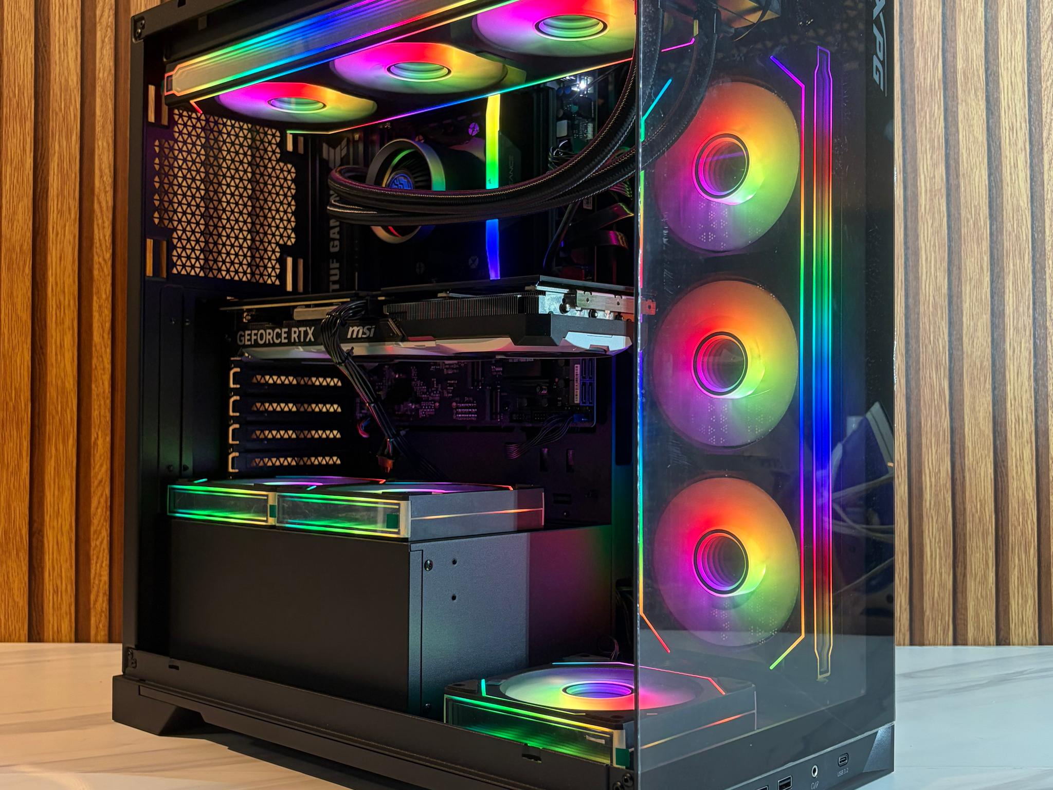 RTX 4070 | RYZEN 5 9600X | 16GB DDR5 | 2TB NVME | 650W | 360MM AIO | Windows 11 pro