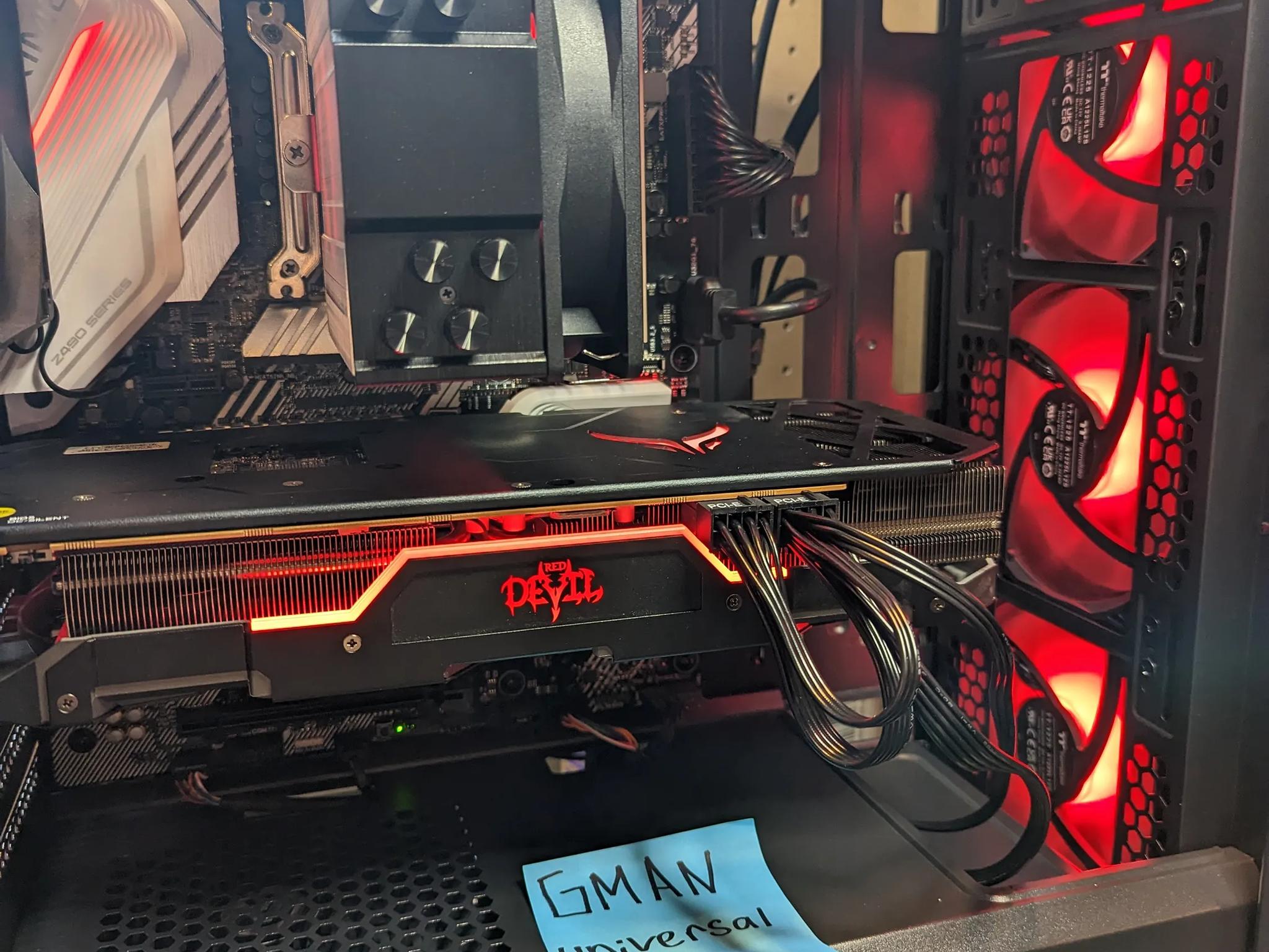 Intel i3-10100  | AMD 5700XT 8GB | 16gb Ram 3200Mhz| 256gb NVME SSD