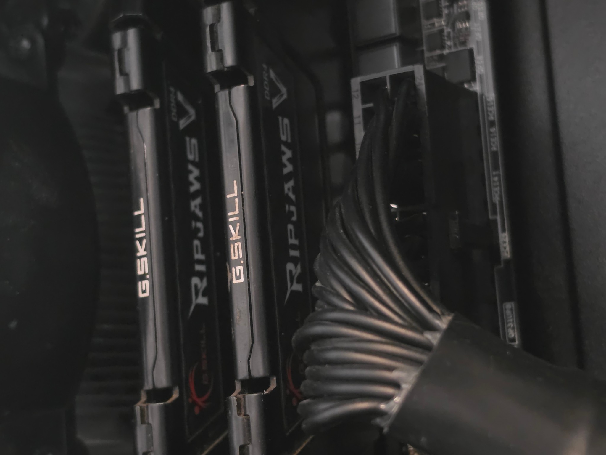 Blackout 1080p Gaming PC - Ryzen 5 2600, 1660 Super, 16GB DDR4, 512GB SSD + 1TB HDD