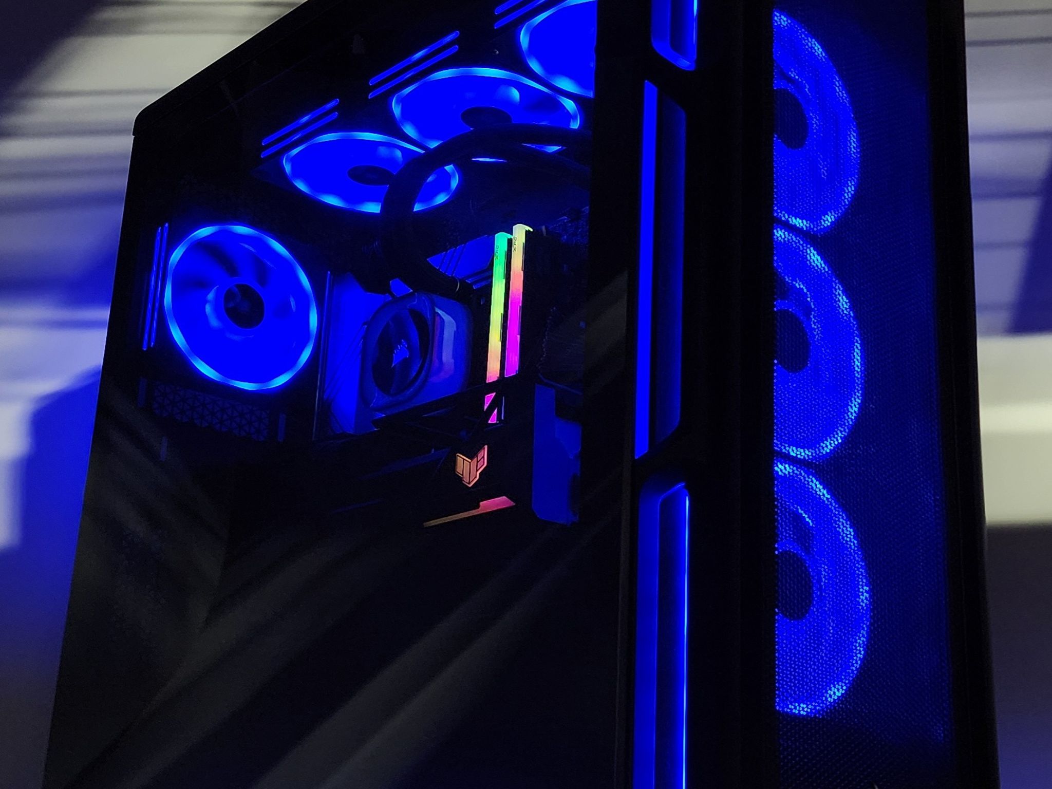 Gaming PC i9-14900KF 32GB RAM 2TB SSD RTX 4080 SUPER 16GB Windows 11 Computer