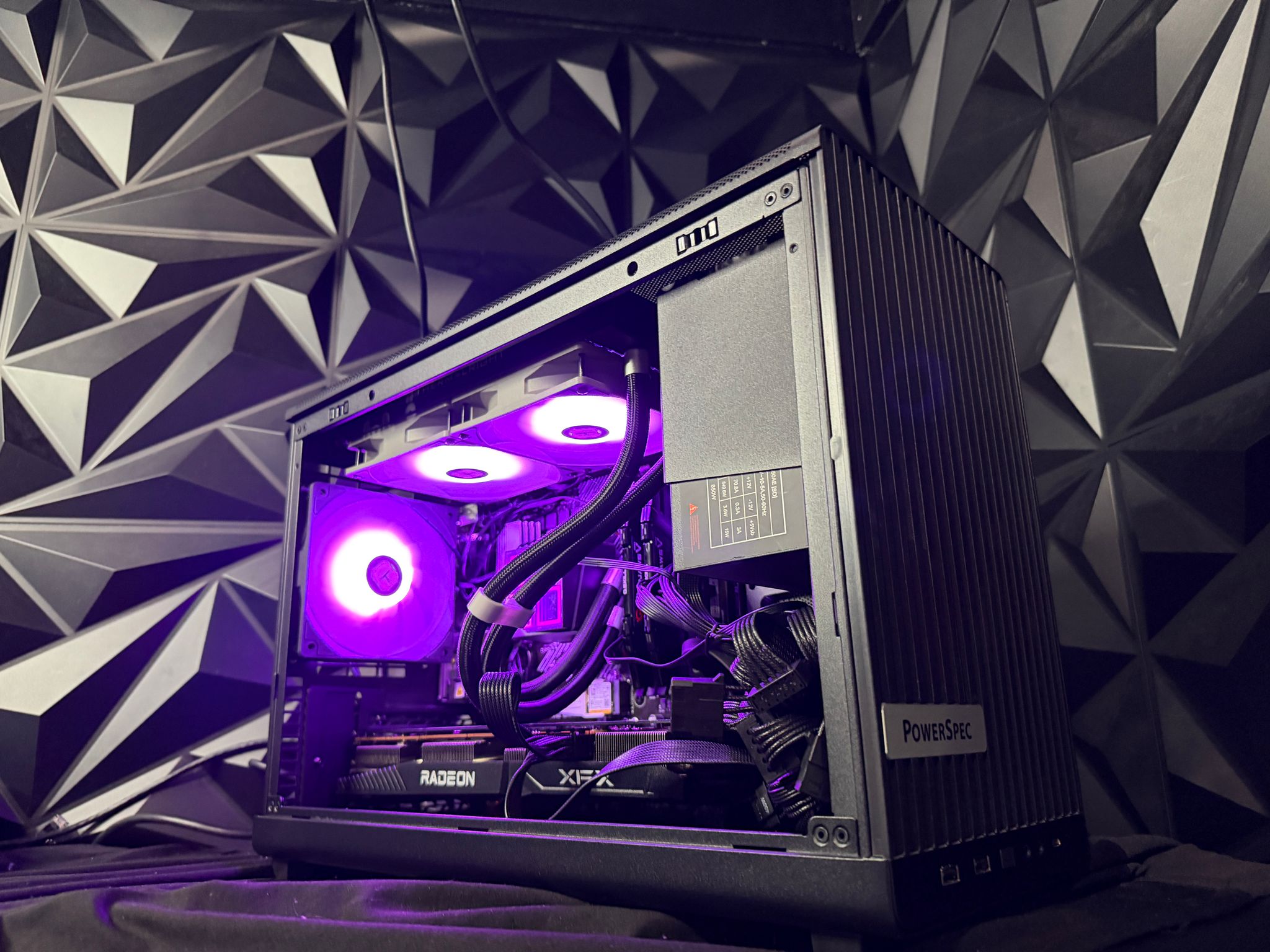 ♾️🎮 INFINITY GAMER 🎮♾️ Ryzen 5 5600X3D| RX 67000XT| 16 GB DDR4| 1.25 TB NVMe| 850W Gold PSU