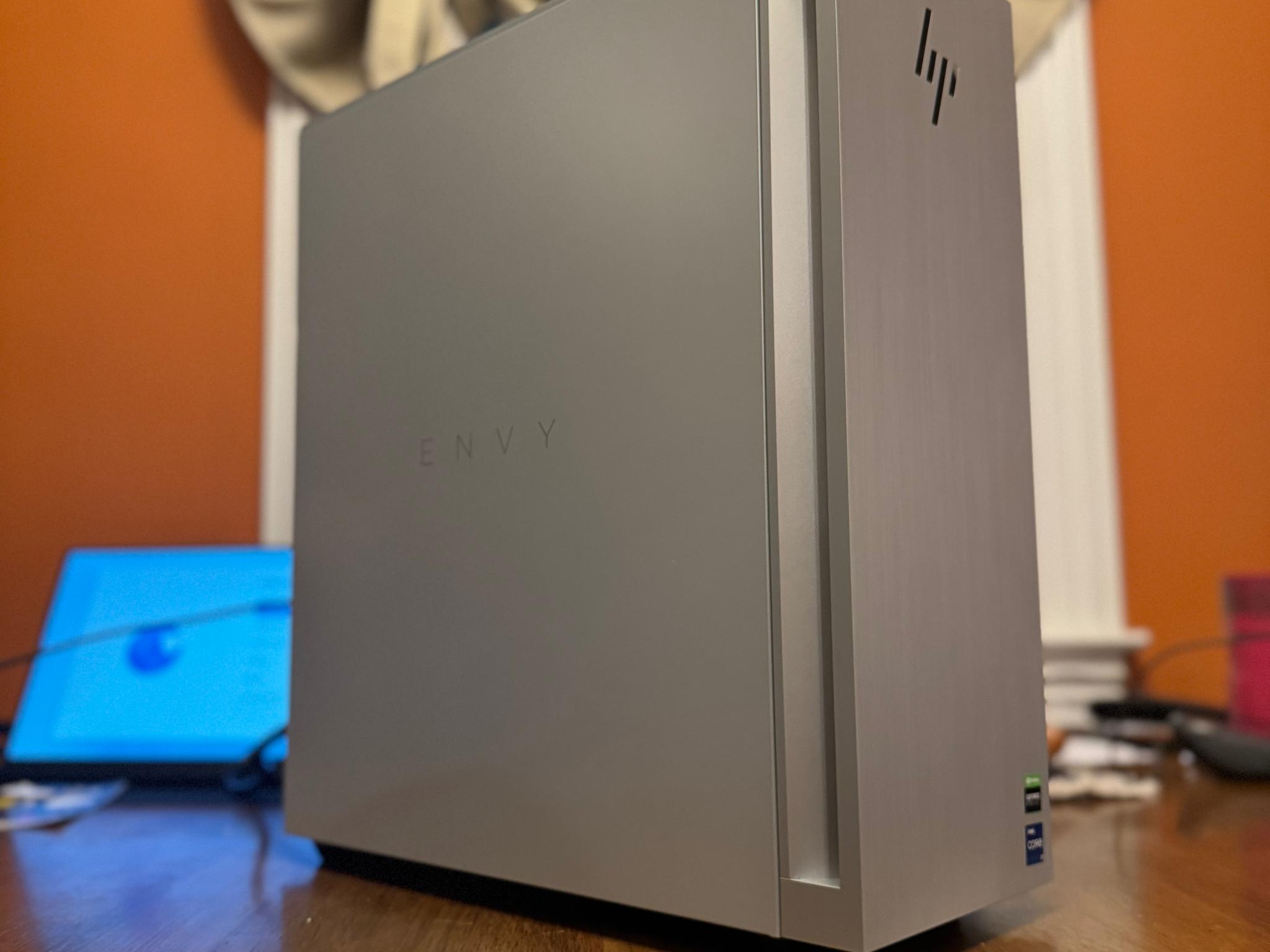HP ENVY - RTX 3070 Ti | Intel i7 12700 | 16GB DDR4 | 1TB SSD