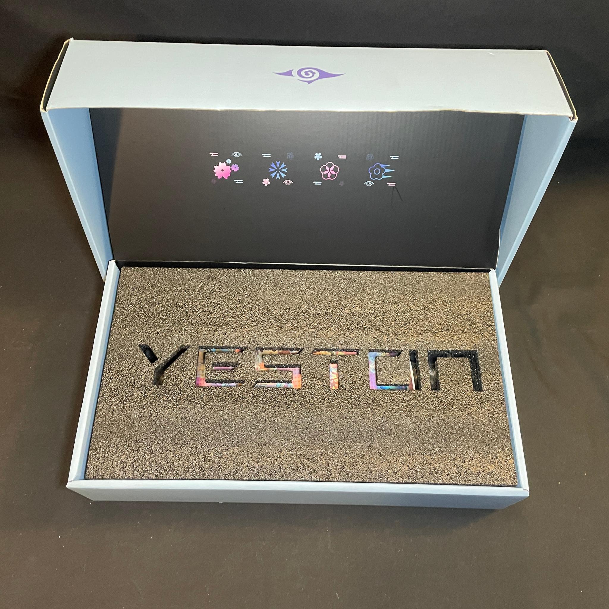 AMD Radeon RX 6750xt Limited Edition Box