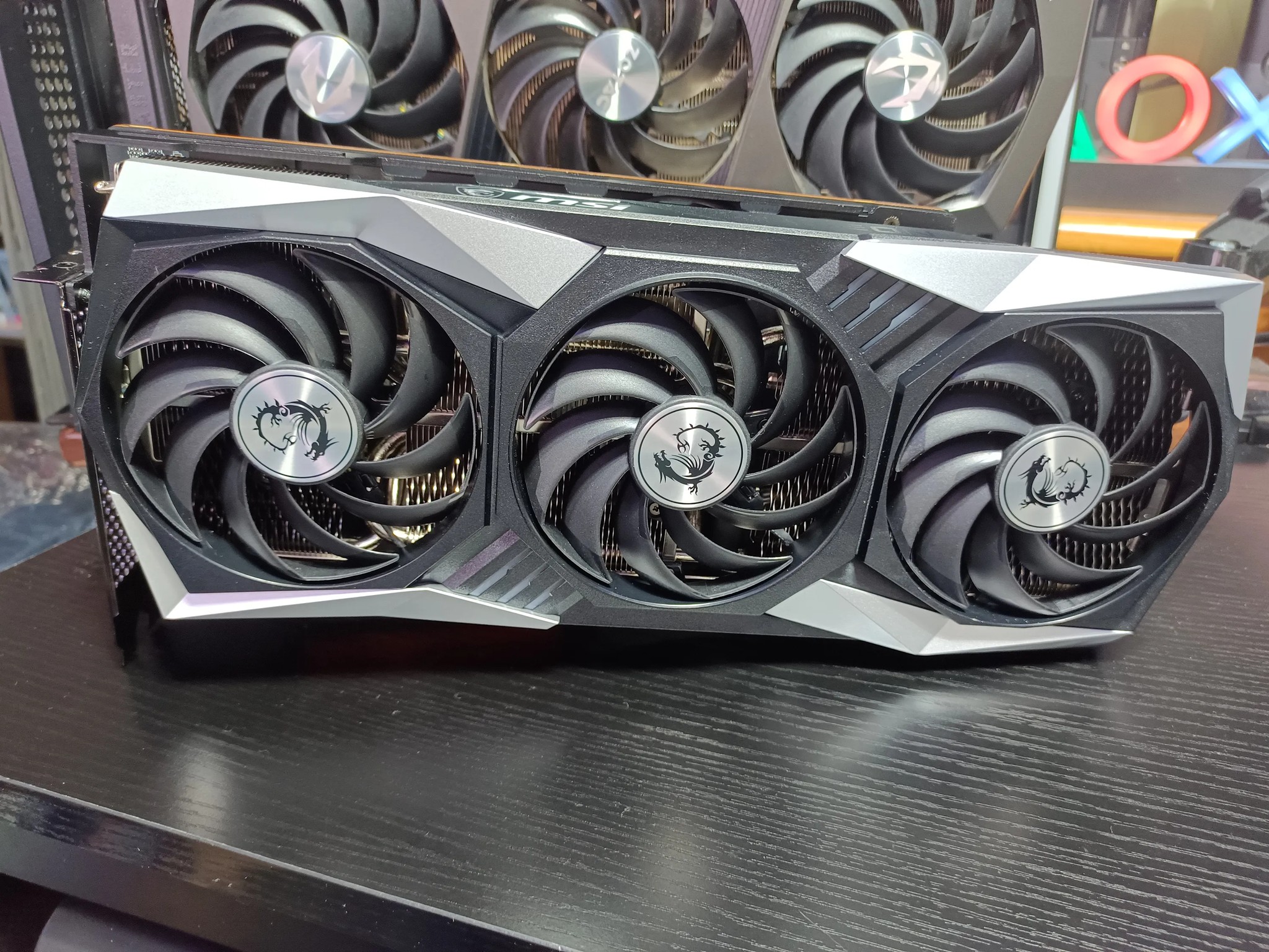 BRAND NEW OPEN BOX     MSI Gaming Radeon RX 7900 XTX Gaming Trio Classic 24G**