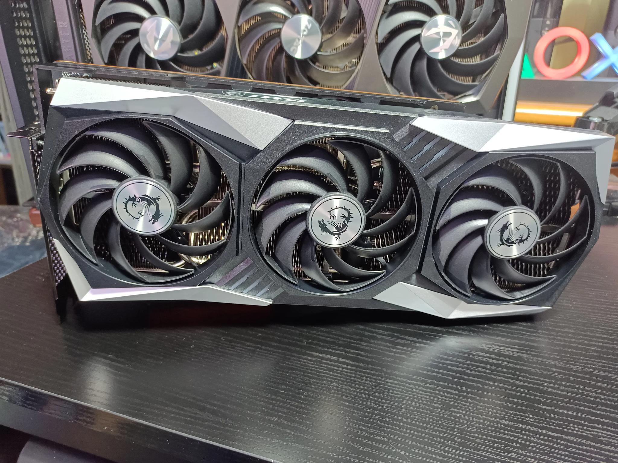 BRAND NEW OPEN BOX     MSI Gaming Radeon RX 7900 XTX Gaming Trio Classic 24G**