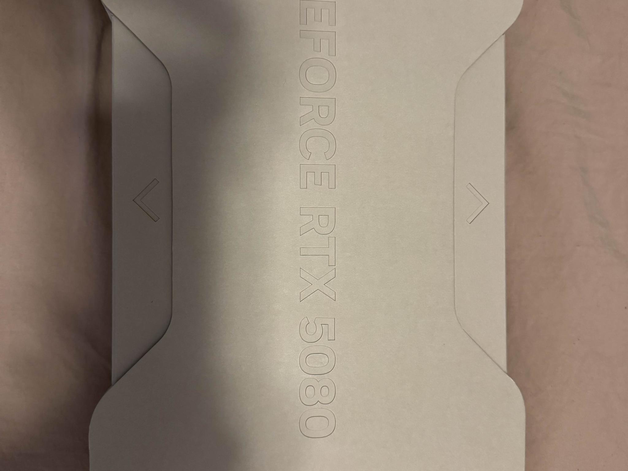 NVIDIA GeForce RTX 5080 Founders Edition