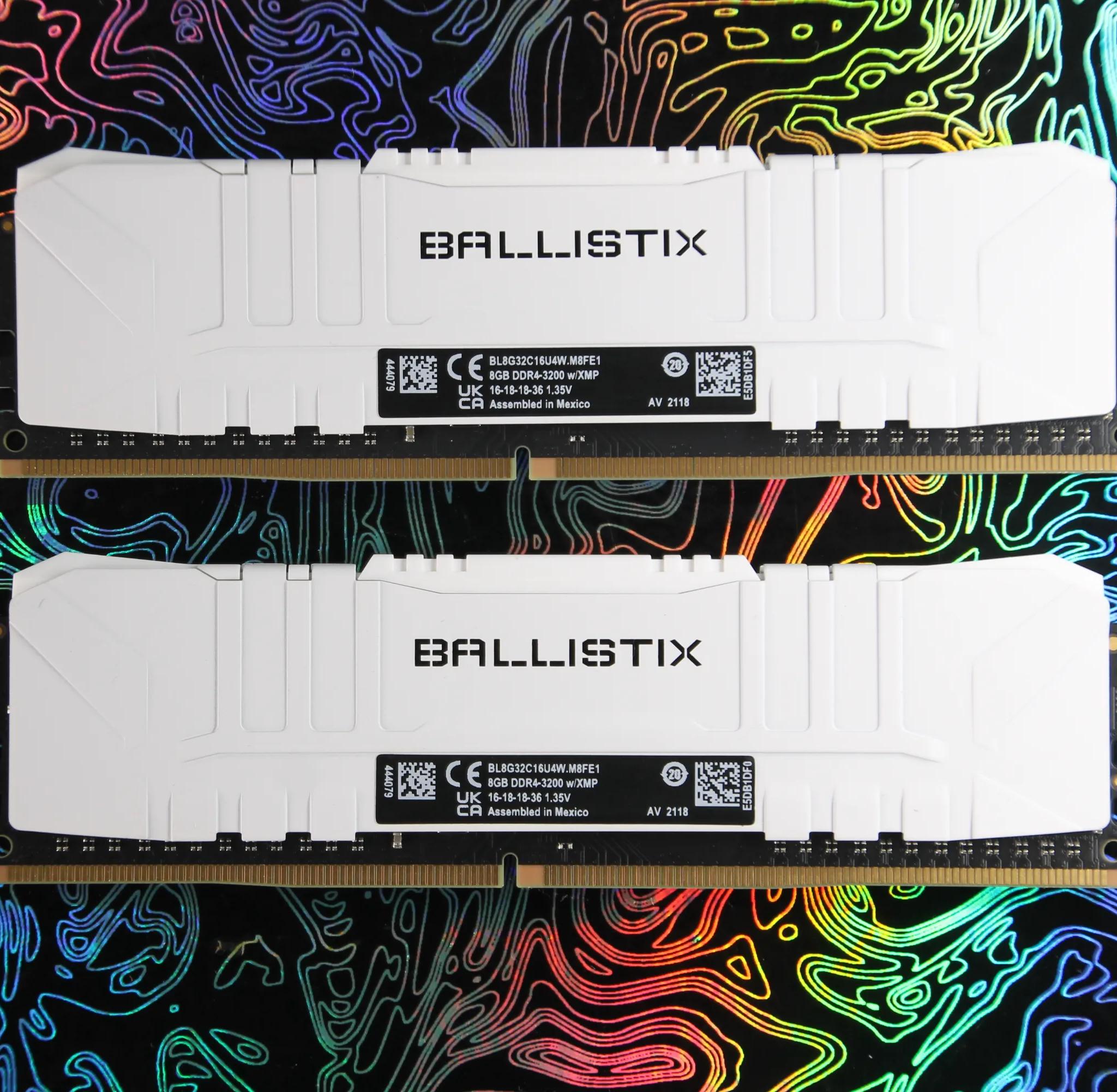 Crucial Ballistix 16GB (2x8GB) DDR4-3200 CL16 Memory