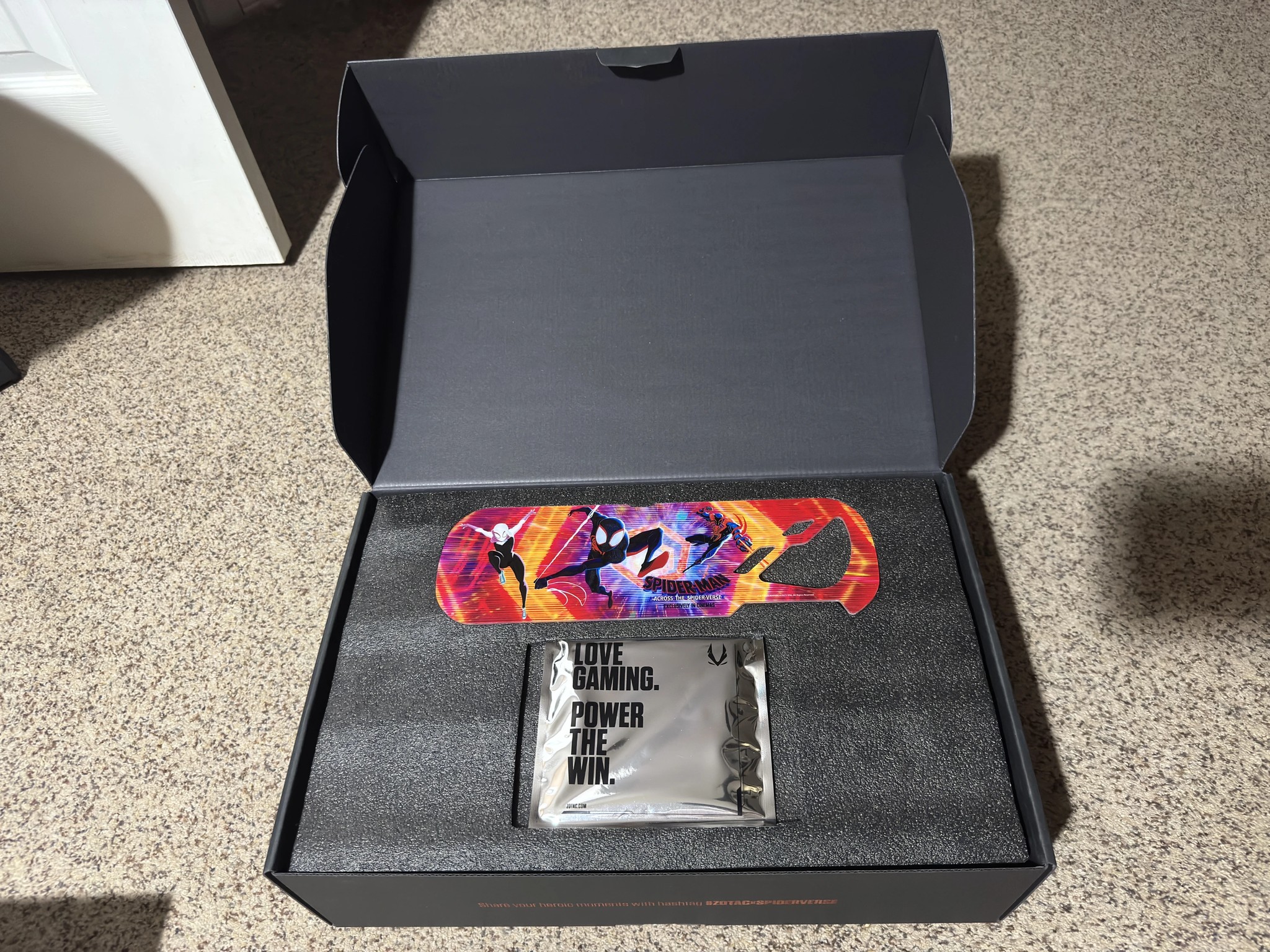 Spiderman Edition - ZOTAC GAMING GeForce RTX 4070 Ti AMP Extreme AIRO - OPEN BOX - Rare