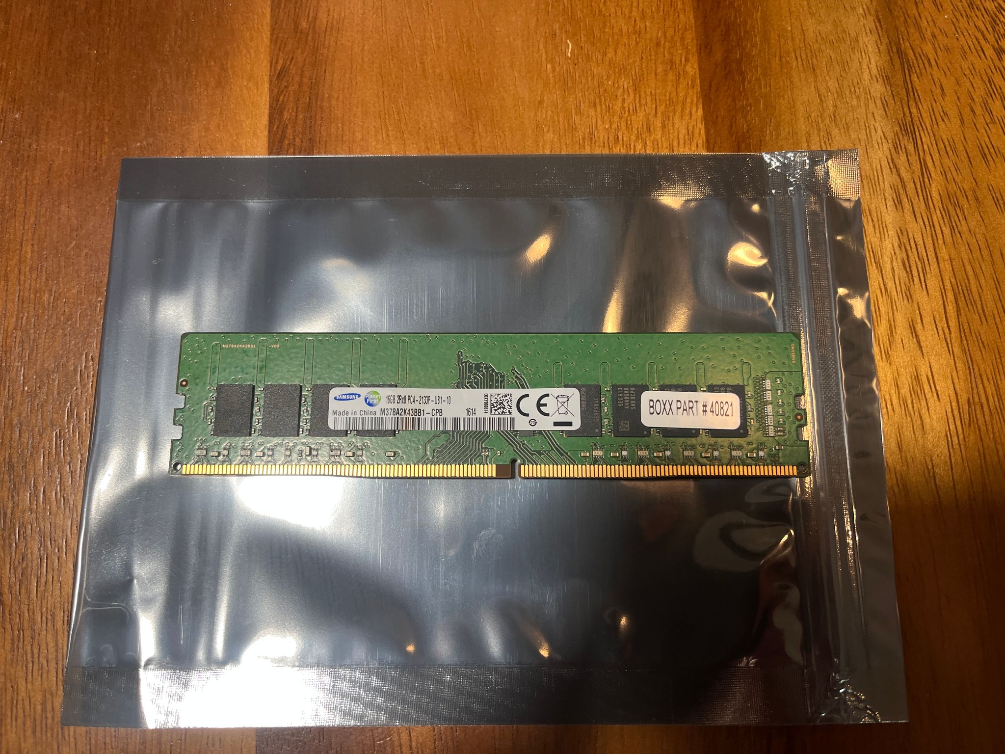 Samsung 16GB PC4-2133P DDR4 17000 2Rx8 PC Memory M378A2K43BB1-CPB Tested