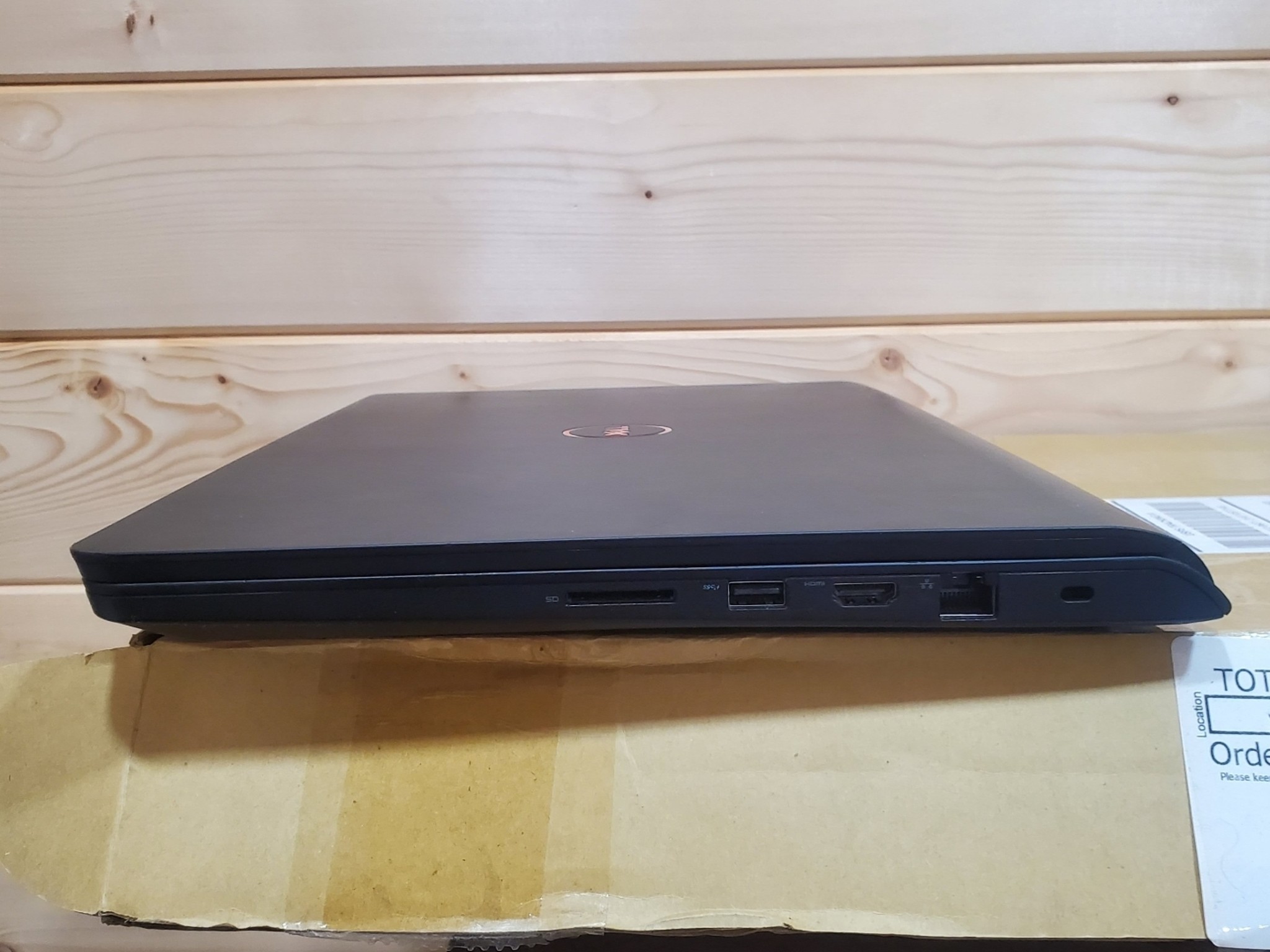 Dell Gaming Laptop: GTX 960M 4GB + i5 6300 + 8GB RAM + 256GB SSD + Refurbished (Red and Black)