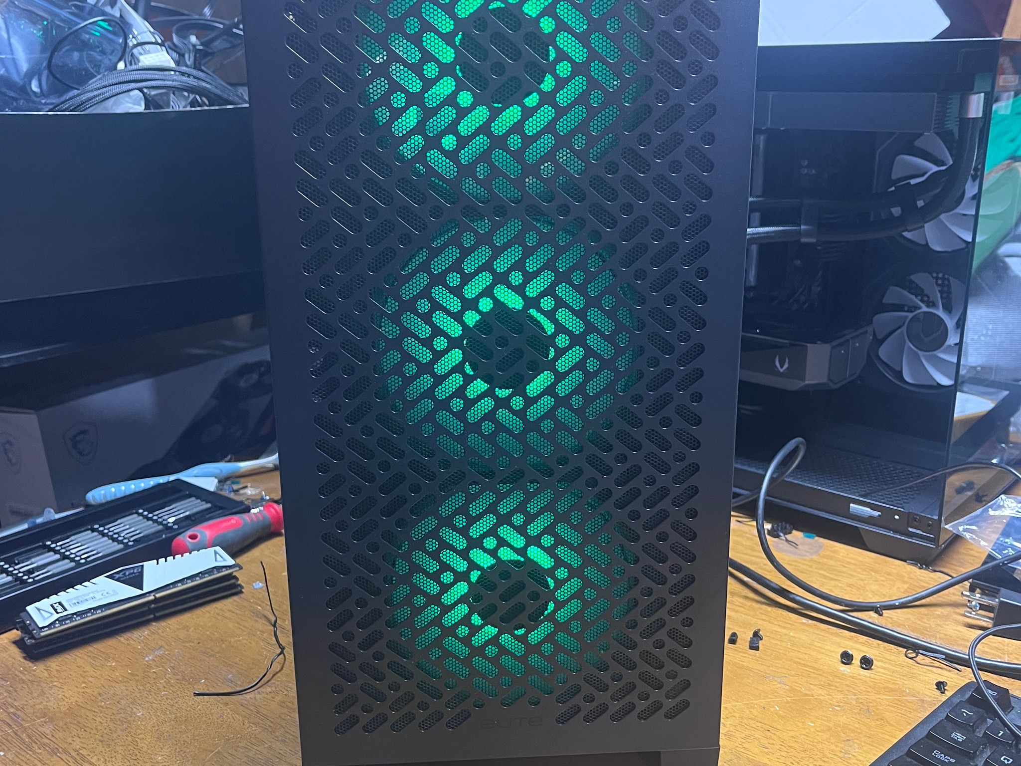 RTX 2060 | Ryzen 5 2600 | 2.25 TB Storage | 16 GBs RAM | Gaming PC