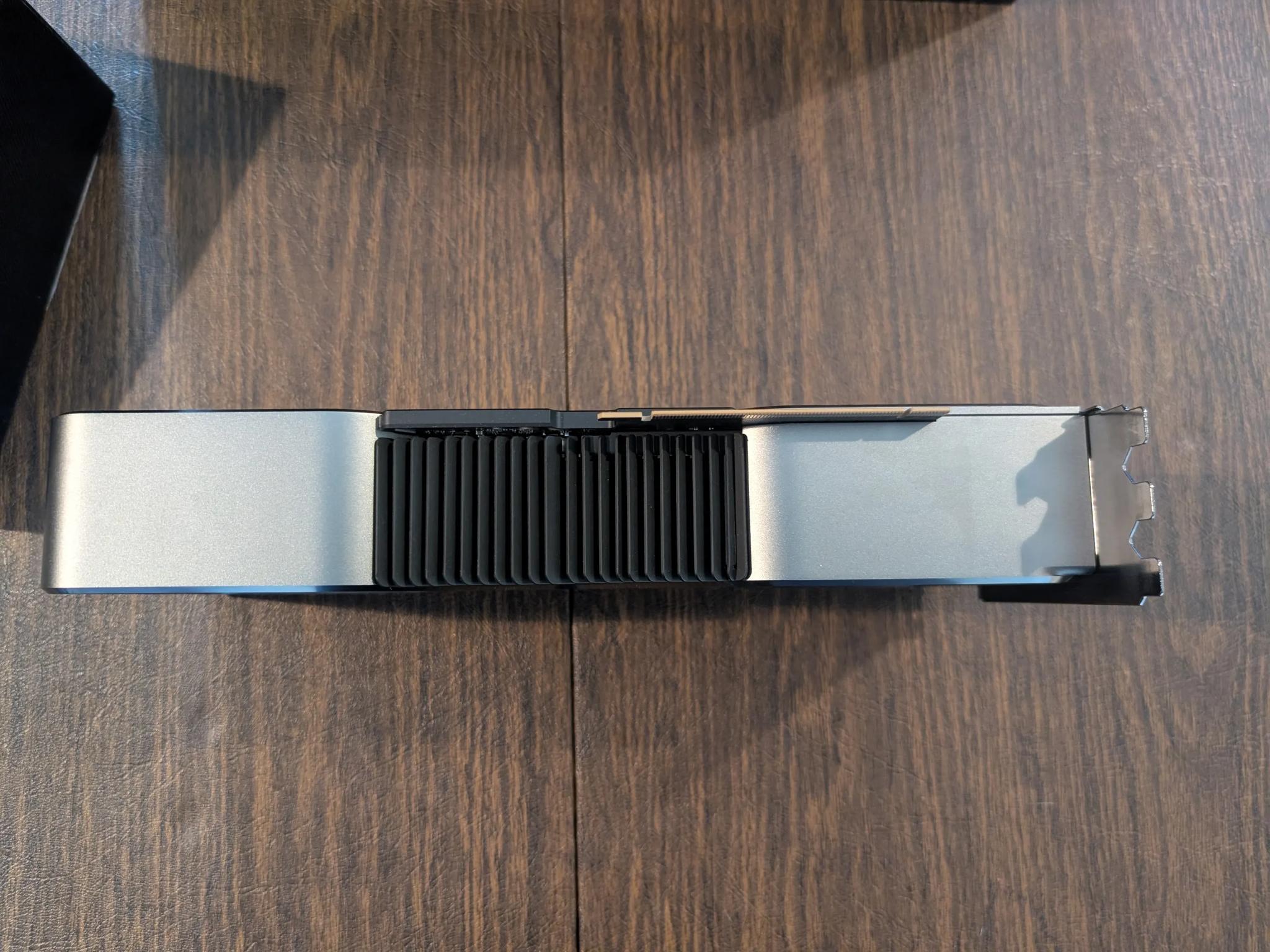 NVIDIA GeForce RTX 3090 Ti 24GB GDDR6X - FOUNDERS EDITION