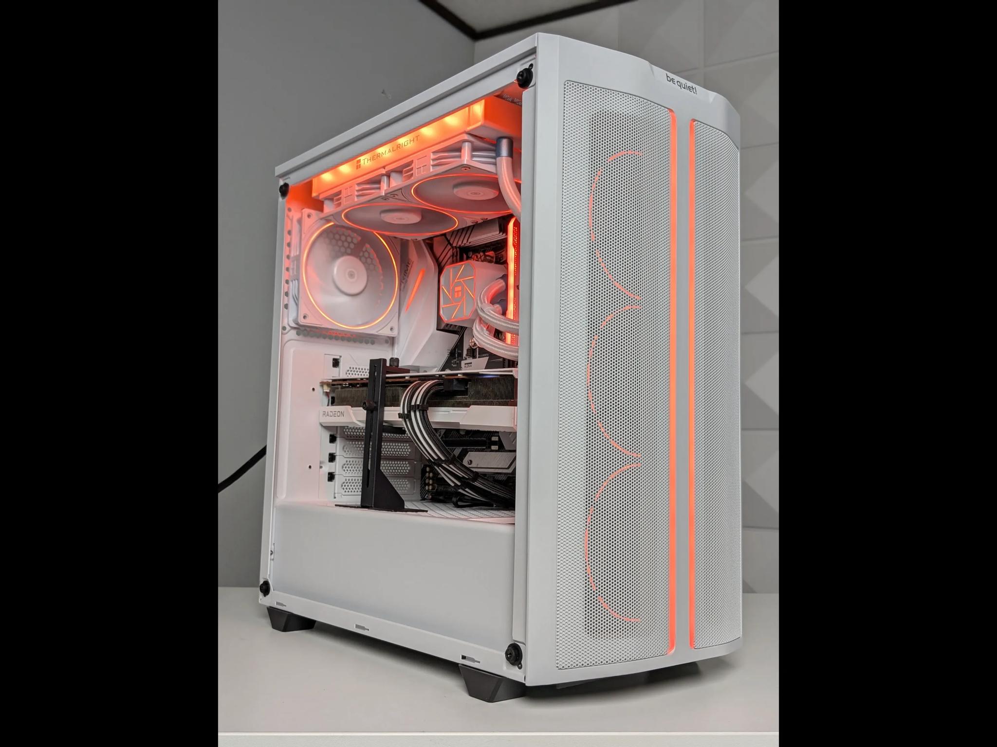 White & RGB Gaming PC - Ryzen 5 5600X - RX 6700 XT 12GB