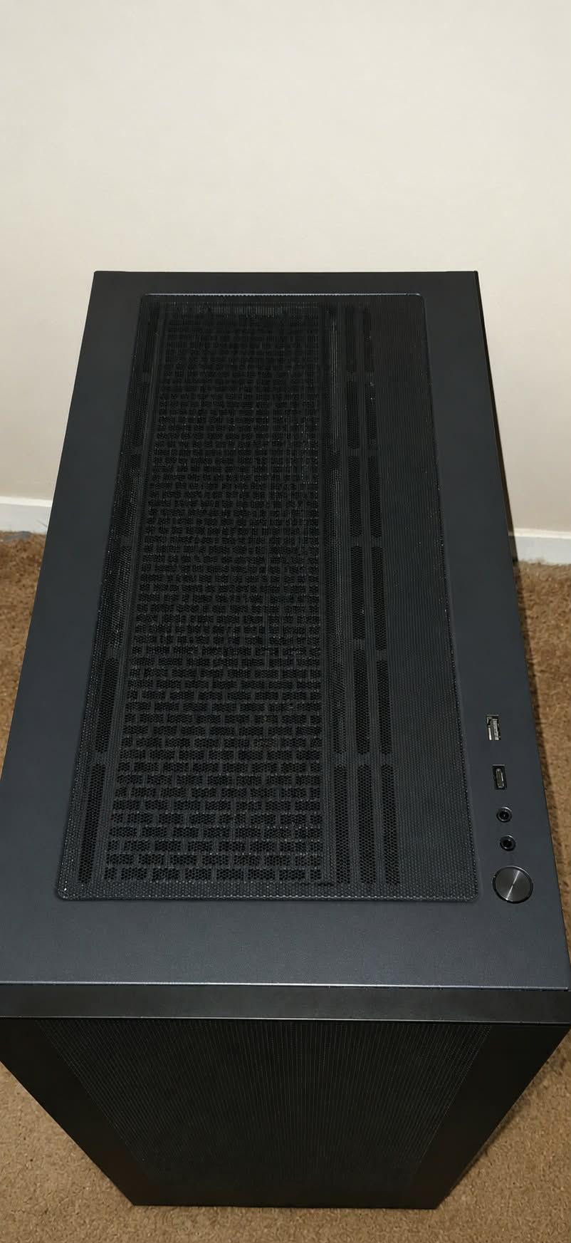 MetaPC Custom Gaming PC