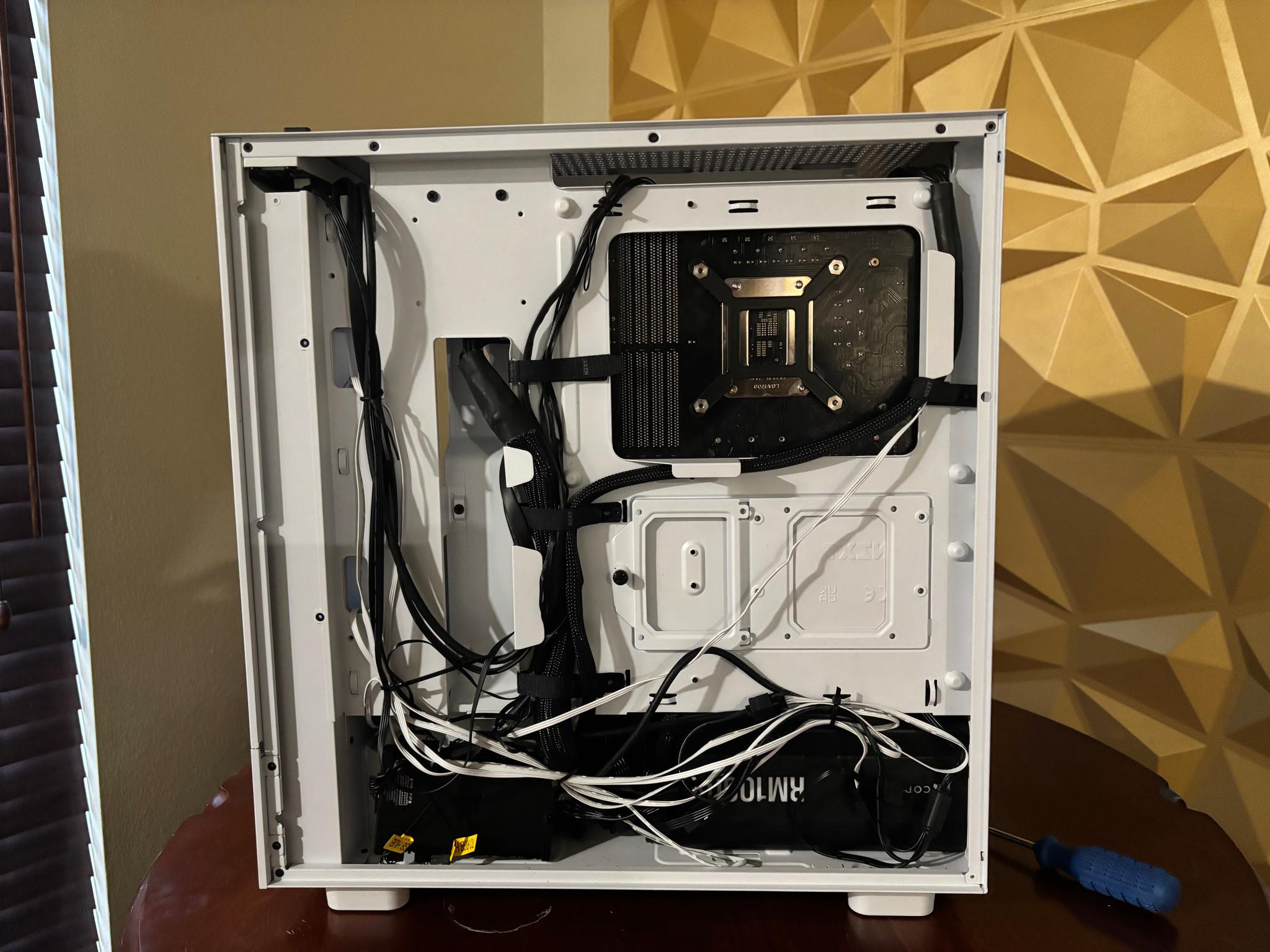 GeForce RTX 3080 Ti Custom Gaming PC - Core i7-13700F
