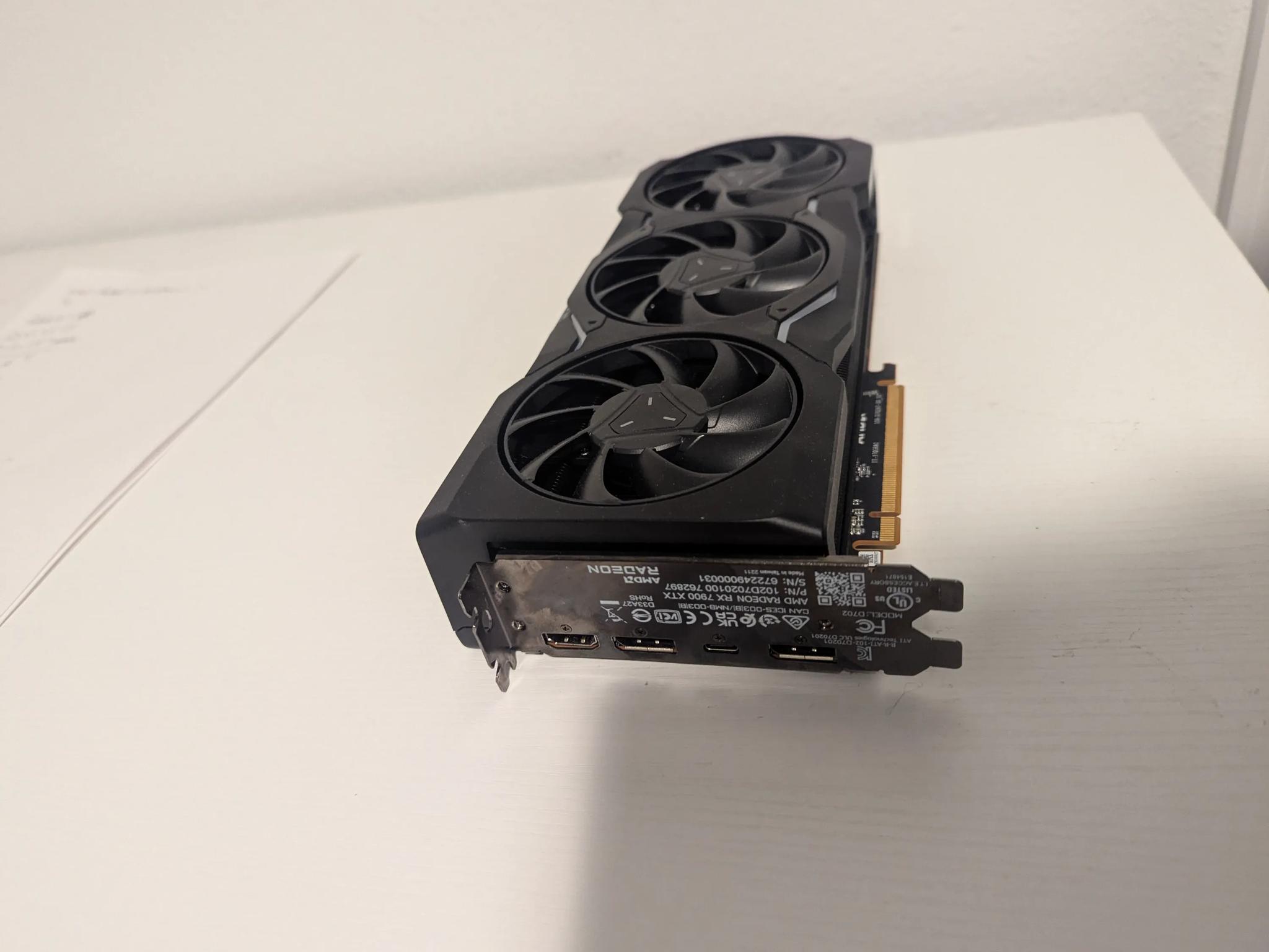 AMD 7900XTX Reference Card
