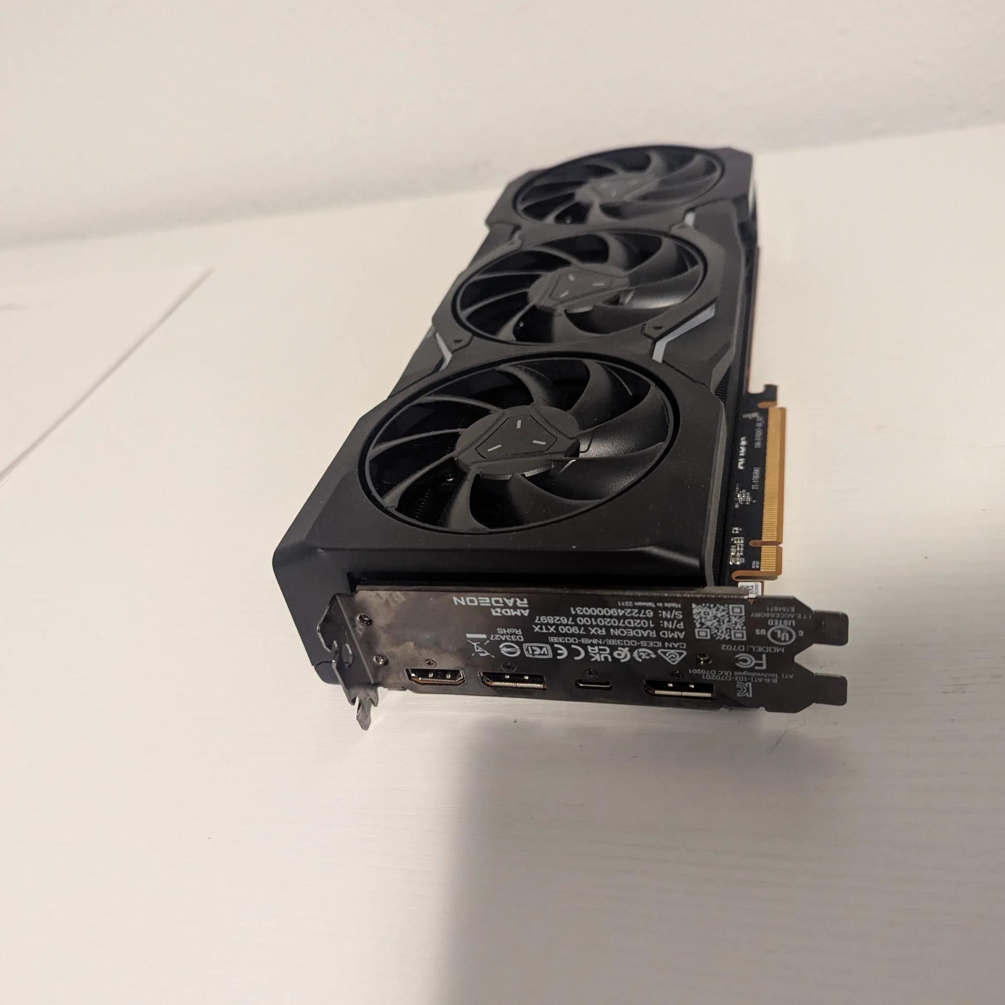 AMD 7900XTX Reference Card