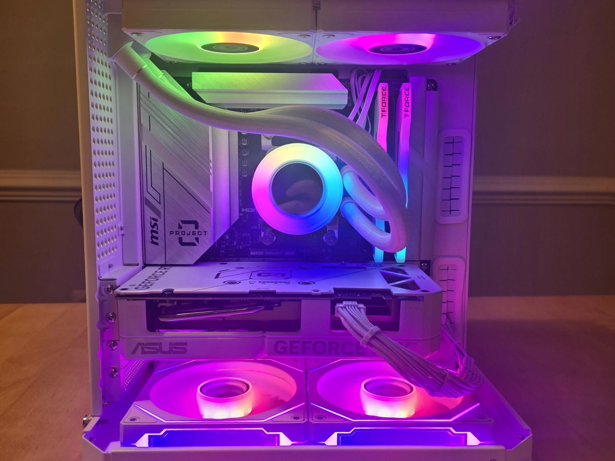 1440p "Snow Leopard" | Blazes through Esports/AAA Games! | 4070 Super