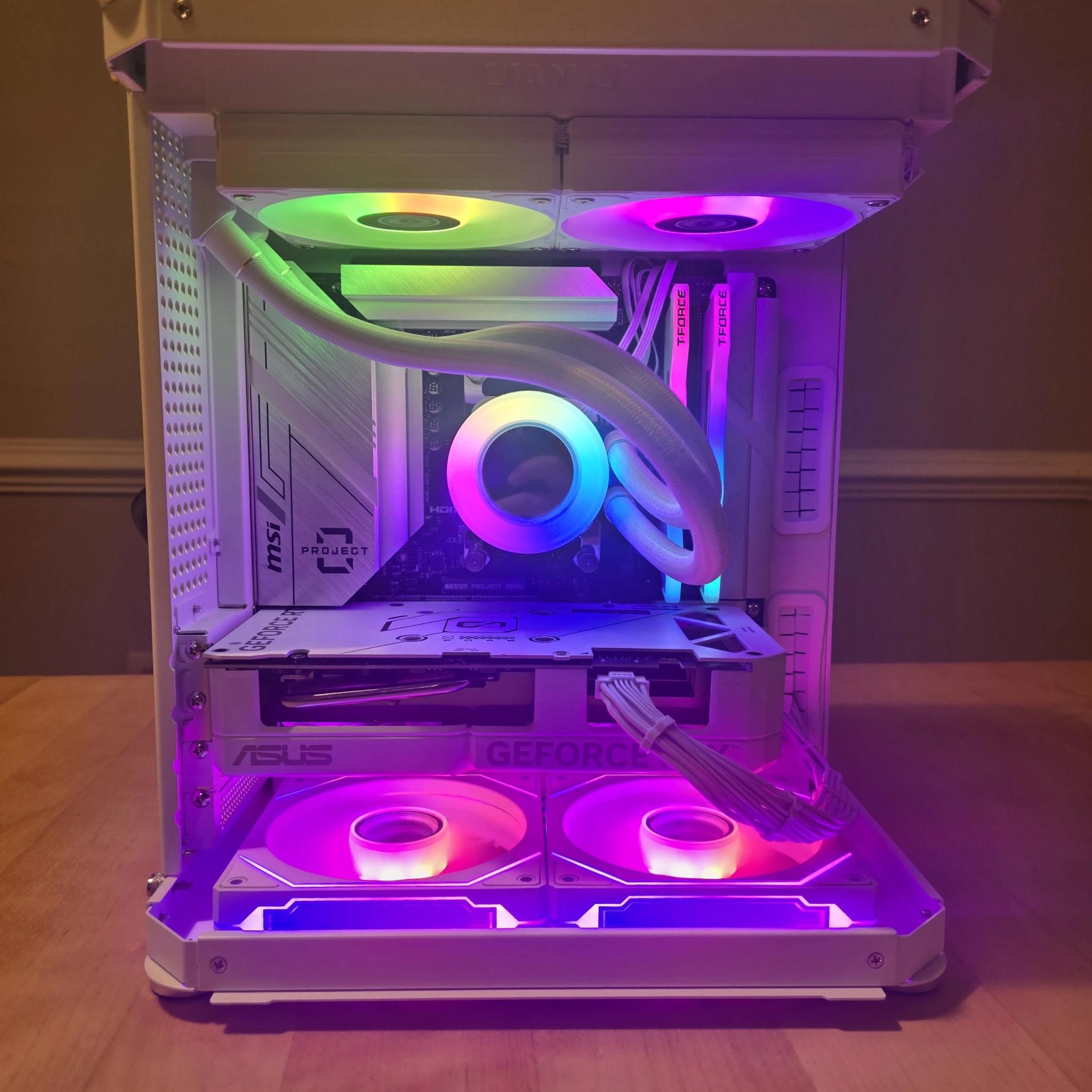 1440p "Snow Leopard" | Blazes through Esports/AAA Games! | 4070 Super